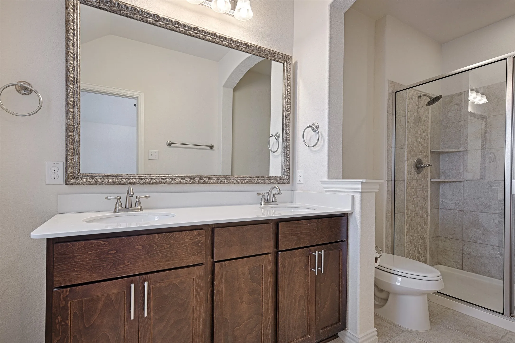 Townhouse For Rent in Collin County , 4771 Bridgewater Street, Plano, Texas 75074, 3 Bedroom, 3 Bathroom, 2 Garage spaces, 1,621 Sqft, built in 2016, Price $2,400, mls#21330370, Real Estate Agent in Plano, Homes For Rent in Collin county, Homes For Rent in Plano, Realtor in Plano Texas, Real Estate Brokerage Independent Realty Texas, Luminita Cordes Realtor