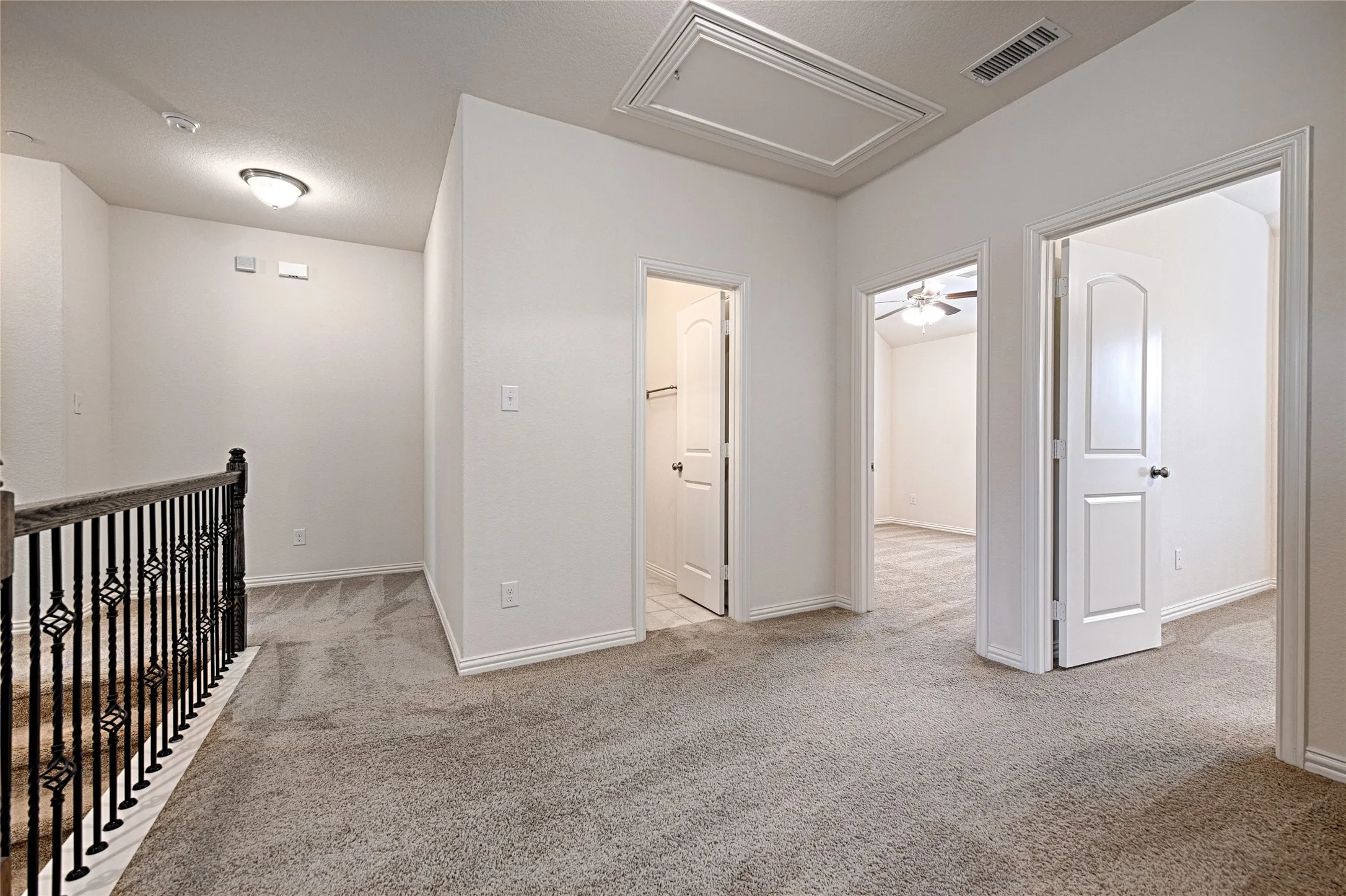 Townhouse For Rent in Collin County , 4771 Bridgewater Street, Plano, Texas 75074, 3 Bedroom, 3 Bathroom, 2 Garage spaces, 1,621 Sqft, built in 2016, Price $2,400, mls#21330370, Real Estate Agent in Plano, Homes For Rent in Collin county, Homes For Rent in Plano, Realtor in Plano Texas, Real Estate Brokerage Independent Realty Texas, Luminita Cordes Realtor