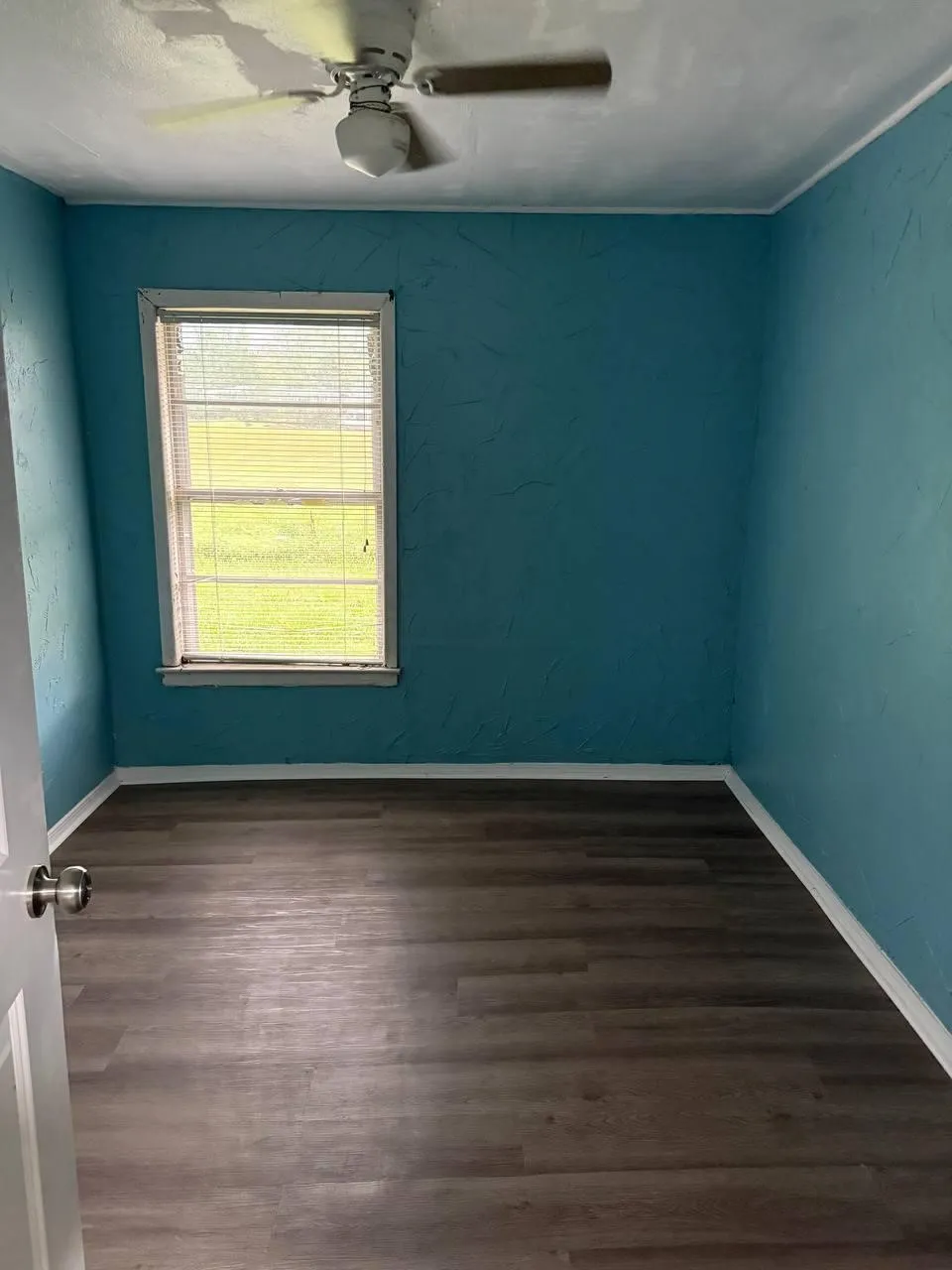 Single Family Residence For Rent in Hopkins County , 1100 Jackson Street N, Sulphur Springs, Texas 75482, 3 Bedrooms, 2 Bathrooms, Garage spaces, 1,290 Sqft, built in 1936, Price $1,100, mls#21330513, Real Estate Agent in Sulphur Springs, Homes For Rent in Hopkins county, Homes For Rent in Sulphur Springs, Realtor in Sulphur Springs Texas, Real Estate Brokerage Independent Realty Texas, Luminita Cordes Realtor