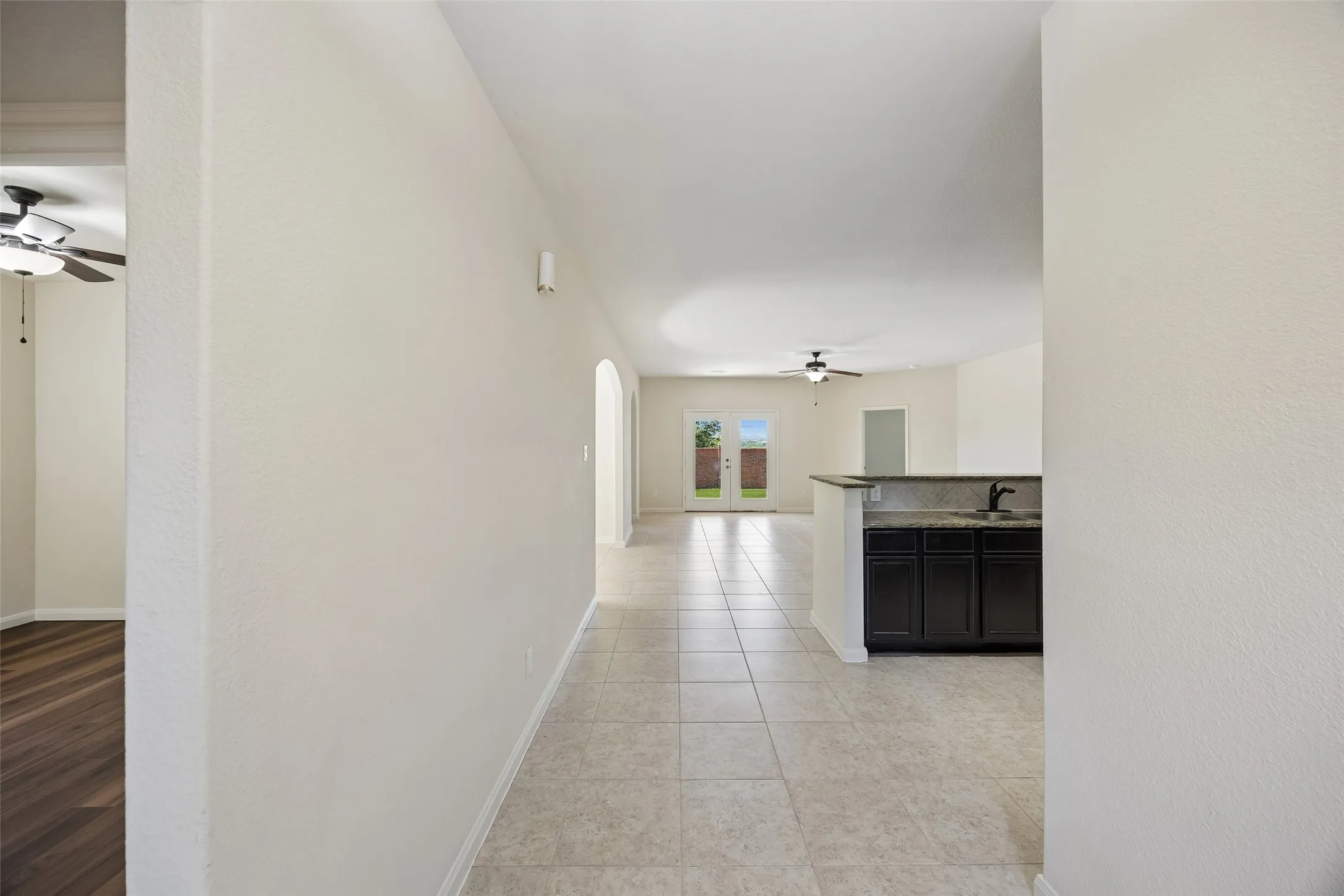 Single Family Residence For Sale in Collin County , 447 Lipizzan Lane, Celina, Texas 75009, 4 Bedroom, 2 Bathroom, 2 Garage spaces, 1,969 Sqft, built in 2015, mls#21319656, Real Estate Agent in Celina, Homes For Sale in Collin county, Homes For Sale in Celina, Realtor in Celina Texas, Real Estate Brokerage Independent Realty Texas, Luminita Cordes Realtor