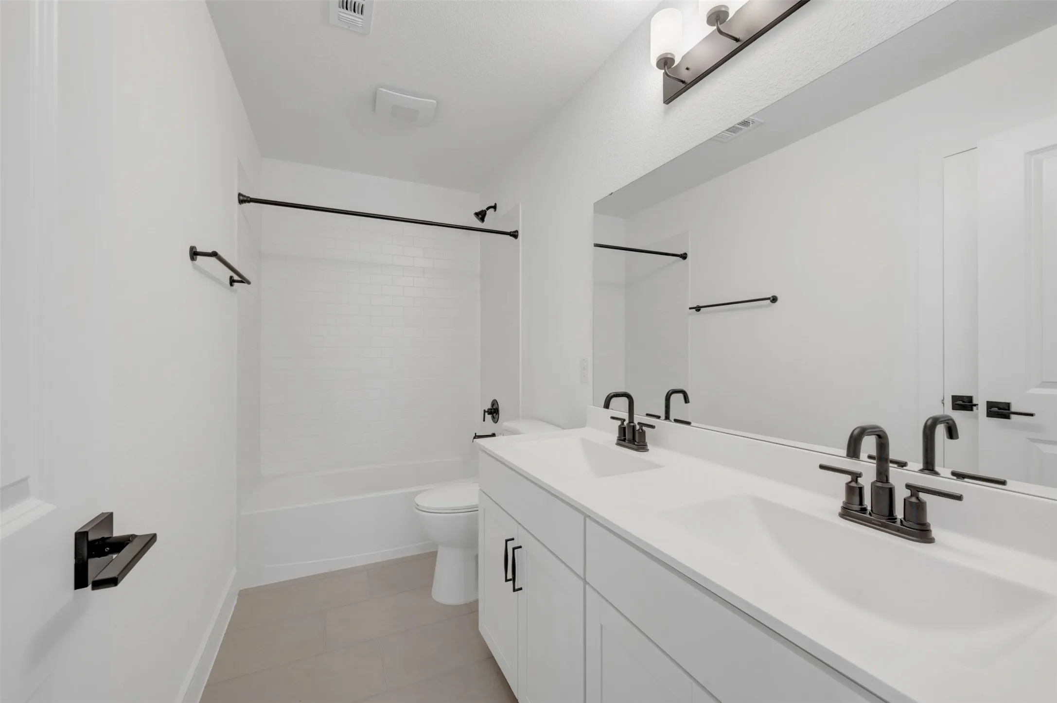 Single Family Residence For Sale in Kaufman County , 1814 Bachman Lane, Forney, Texas 75126, 3 Bedroom, 3 Bathroom, 3 Garage spaces, 2,297 Sqft, built in 2026, mls#21330520, Real Estate Agent in Forney, Homes For Sale in Kaufman county, Homes For Sale in Forney, Realtor in Forney Texas, Real Estate Brokerage Independent Realty Texas, Luminita Cordes Realtor
