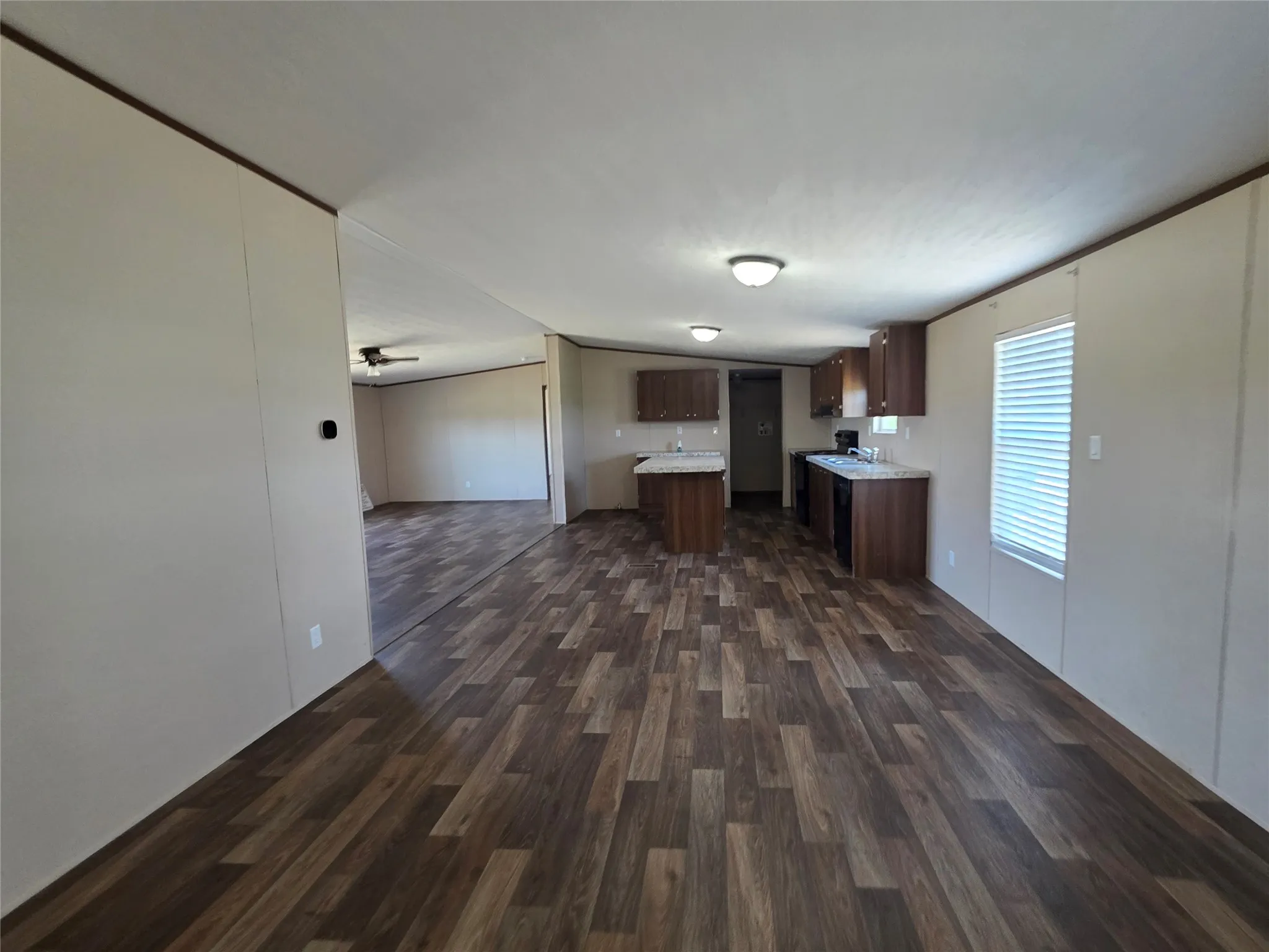 Manufactured Home For Sale in Hopkins County , 220 Private Road 5177, Sulphur Springs, Texas 75482, 4 Bedroom, 2 Bathroom, Garage spaces, 2,016 Sqft, built in 2022, mls#21323020, Real Estate Agent in Sulphur Springs, Homes For Sale in Hopkins county, Homes For Sale in Sulphur Springs, Realtor in Sulphur Springs Texas, Real Estate Brokerage Independent Realty Texas, Luminita Cordes Realtor