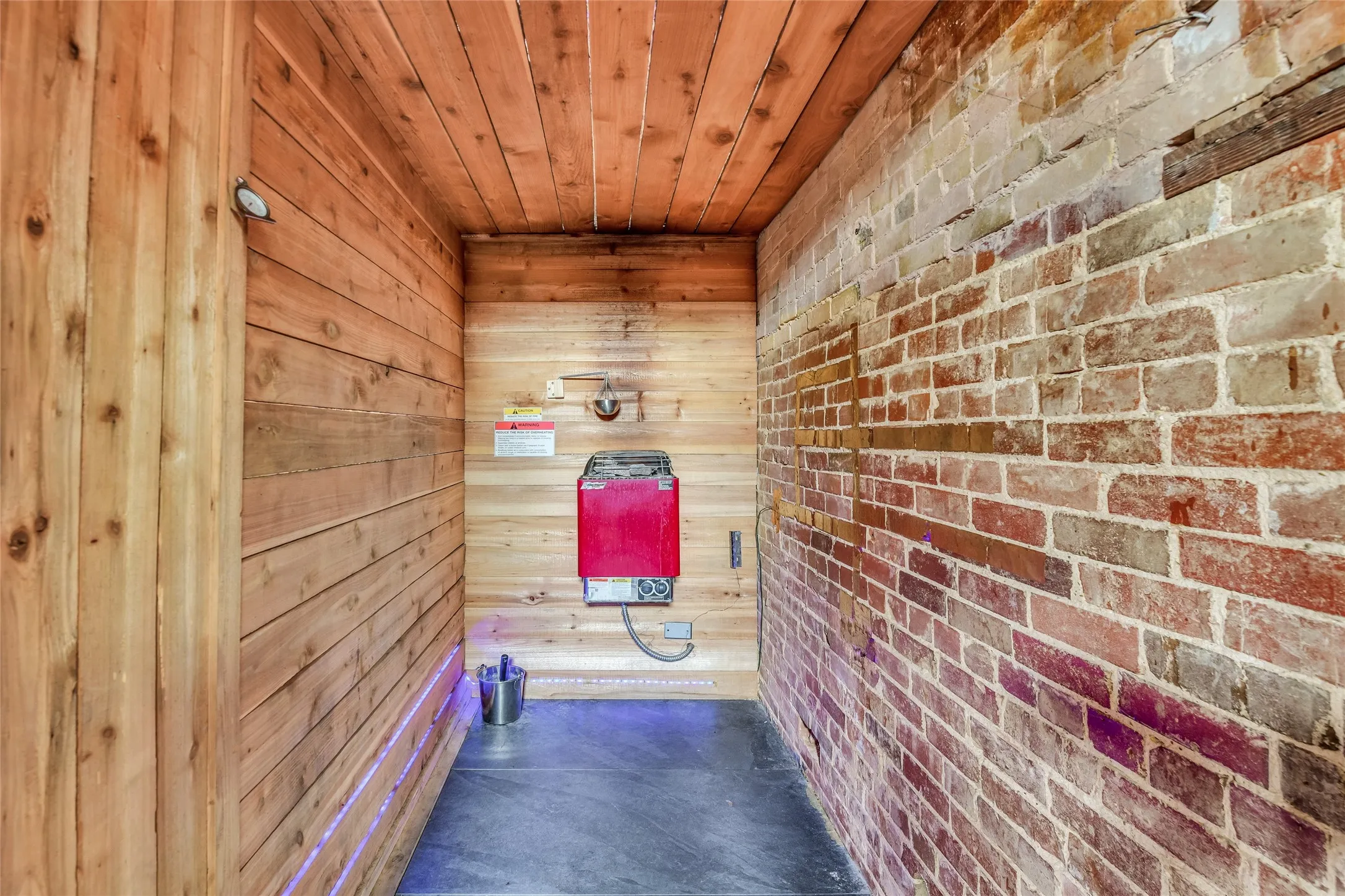Business For Rent in Tarrant County , 1411 Wesleyan Street, Fort Worth, Texas 76105, 0, 0, Garage spaces, 0 Sqft, built in 1918, Price $12, mls#21329632, Real Estate Agent in Fort Worth, Homes For Rent in Tarrant county, Homes For Rent in Fort Worth, Realtor in Fort Worth Texas, Real Estate Brokerage Independent Realty Texas, Luminita Cordes Realtor