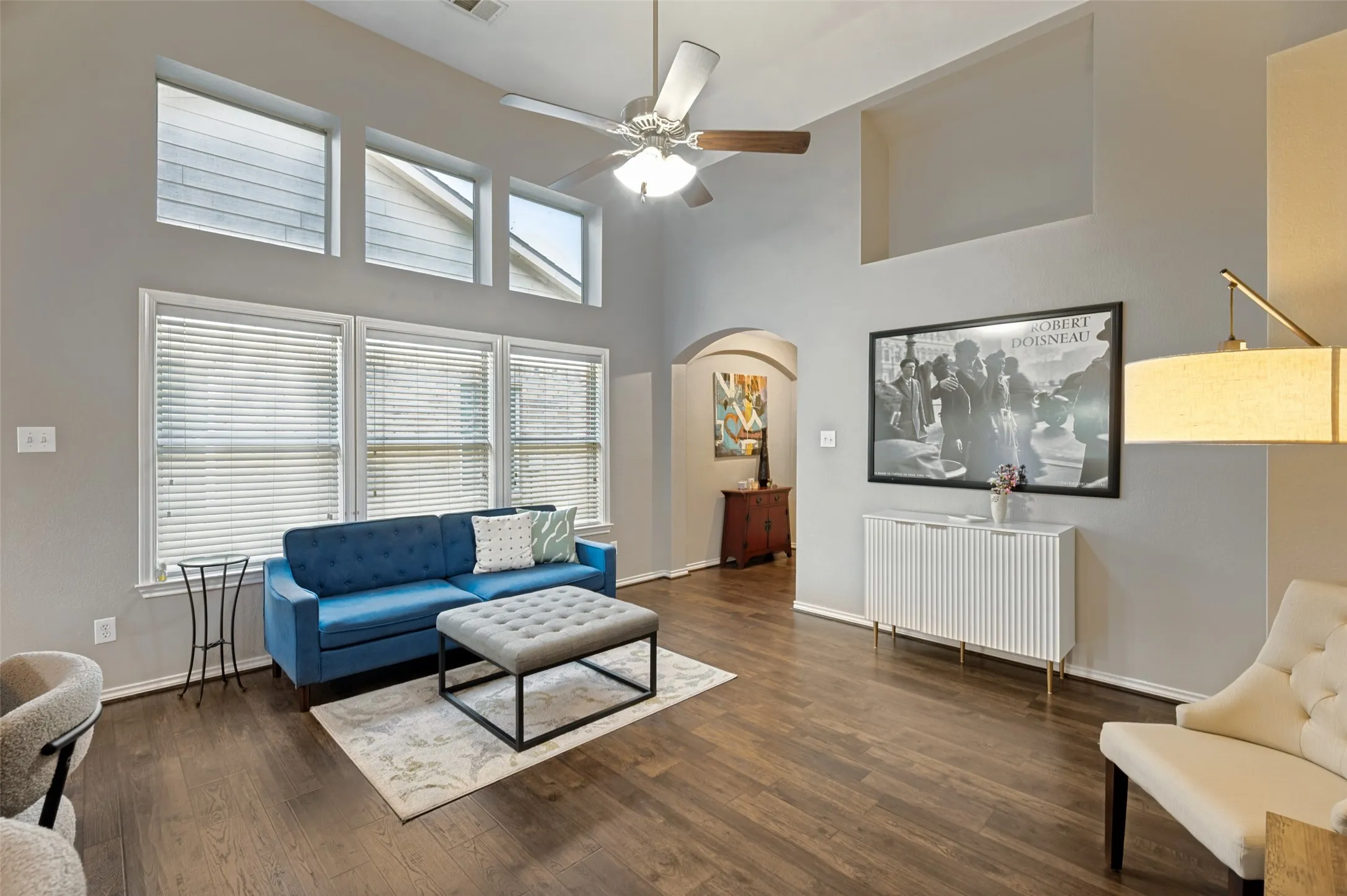 Single Family Residence For Sale in Denton County , 8920 Stewart Street, Cross Roads, Texas 76227, 3 Bedroom, 2 Bathroom, 1 Garage spaces, 1,201 Sqft, built in 2005, mls#21325982, Real Estate Agent in Cross Roads, Homes For Sale in Denton county, Homes For Sale in Cross Roads, Realtor in Cross Roads Texas, Real Estate Brokerage Independent Realty Texas, Luminita Cordes Realtor