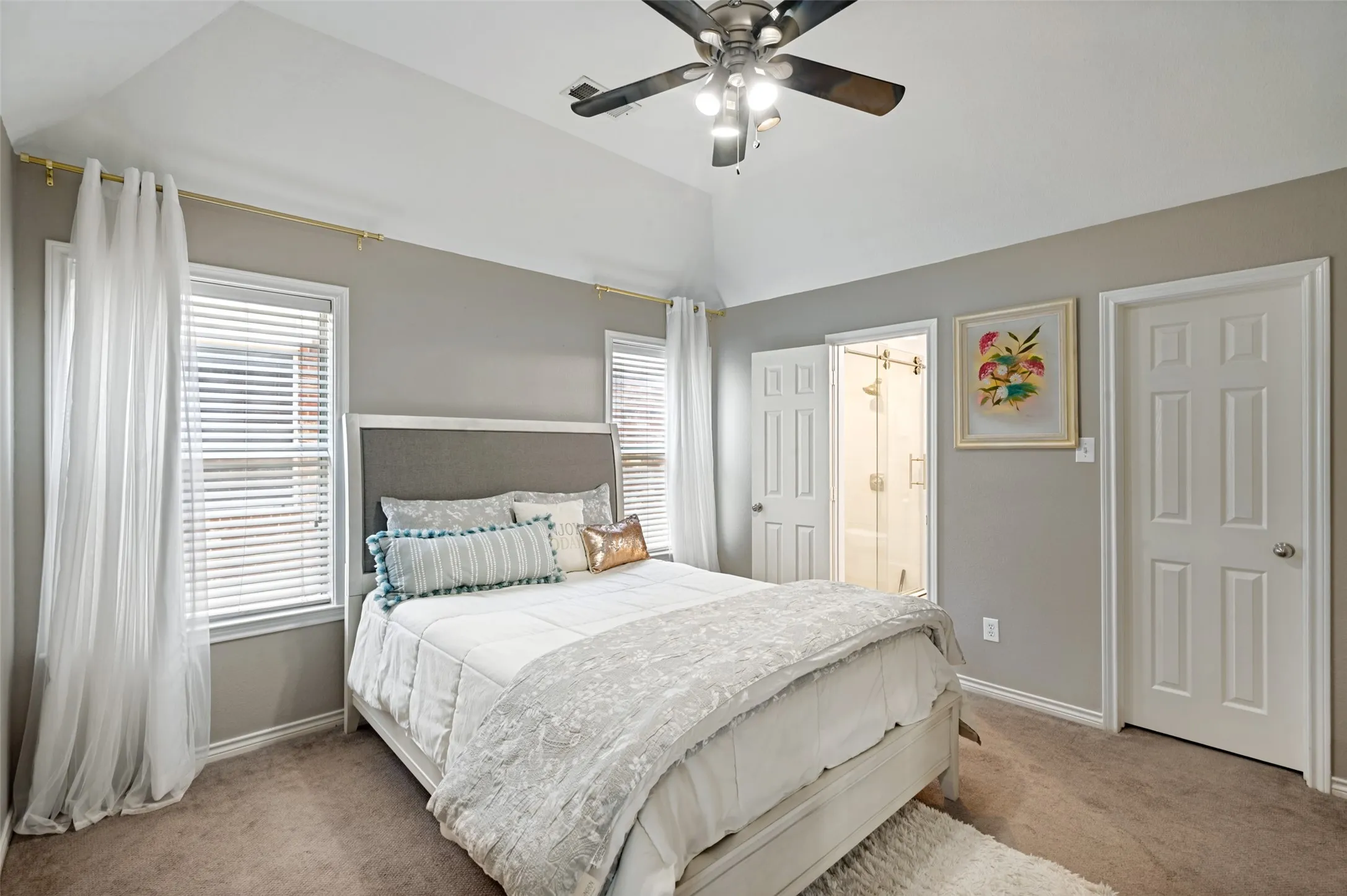 Single Family Residence For Sale in Denton County , 8920 Stewart Street, Cross Roads, Texas 76227, 3 Bedroom, 2 Bathroom, 1 Garage spaces, 1,201 Sqft, built in 2005, mls#21325982, Real Estate Agent in Cross Roads, Homes For Sale in Denton county, Homes For Sale in Cross Roads, Realtor in Cross Roads Texas, Real Estate Brokerage Independent Realty Texas, Luminita Cordes Realtor
