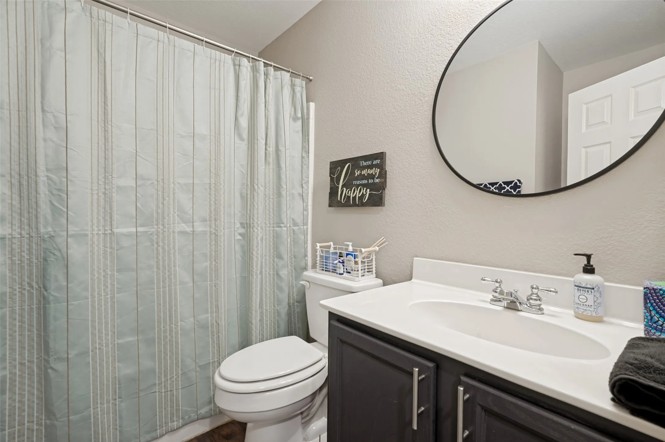 Single Family Residence For Sale in Denton County , 8920 Stewart Street, Cross Roads, Texas 76227, 3 Bedroom, 2 Bathroom, 1 Garage spaces, 1,201 Sqft, built in 2005, mls#21325982, Real Estate Agent in Cross Roads, Homes For Sale in Denton county, Homes For Sale in Cross Roads, Realtor in Cross Roads Texas, Real Estate Brokerage Independent Realty Texas, Luminita Cordes Realtor
