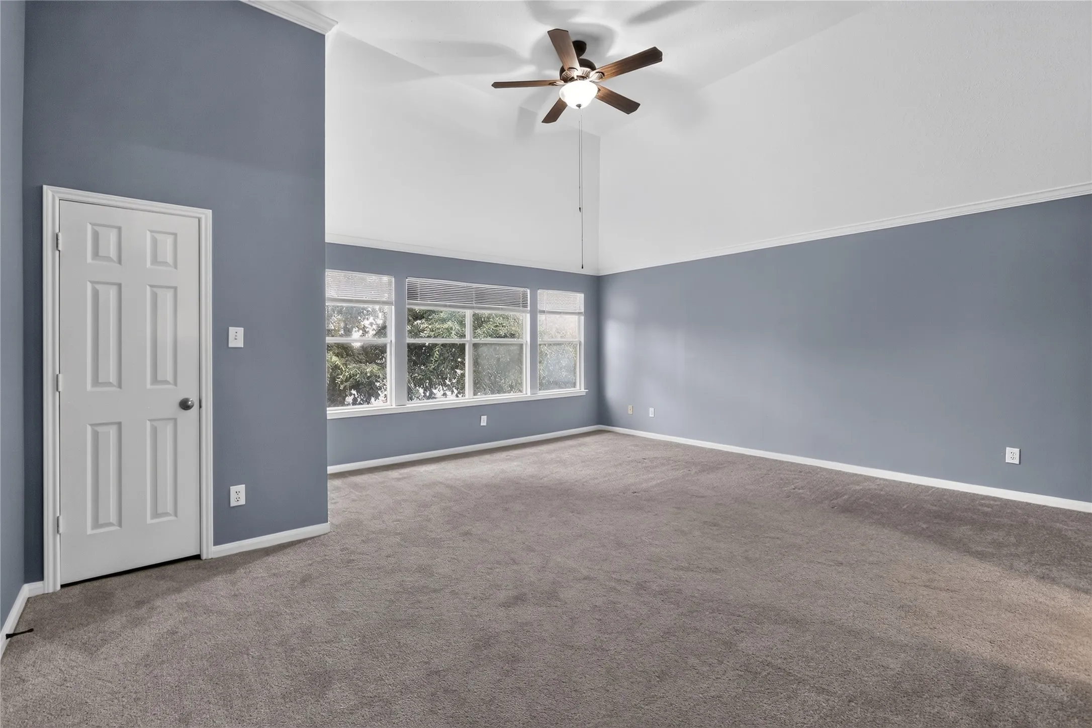 Single Family Residence For Sale in Tarrant County , 3909 Tuscany Court, Arlington, Texas 76016, 5 Bedroom, 3 Bathroom, 2 Garage spaces, 2,980 Sqft, built in 1994, mls#21330540, Real Estate Agent in Arlington, Homes For Sale in Tarrant county, Homes For Sale in Arlington, Realtor in Arlington Texas, Real Estate Brokerage Independent Realty Texas, Luminita Cordes Realtor