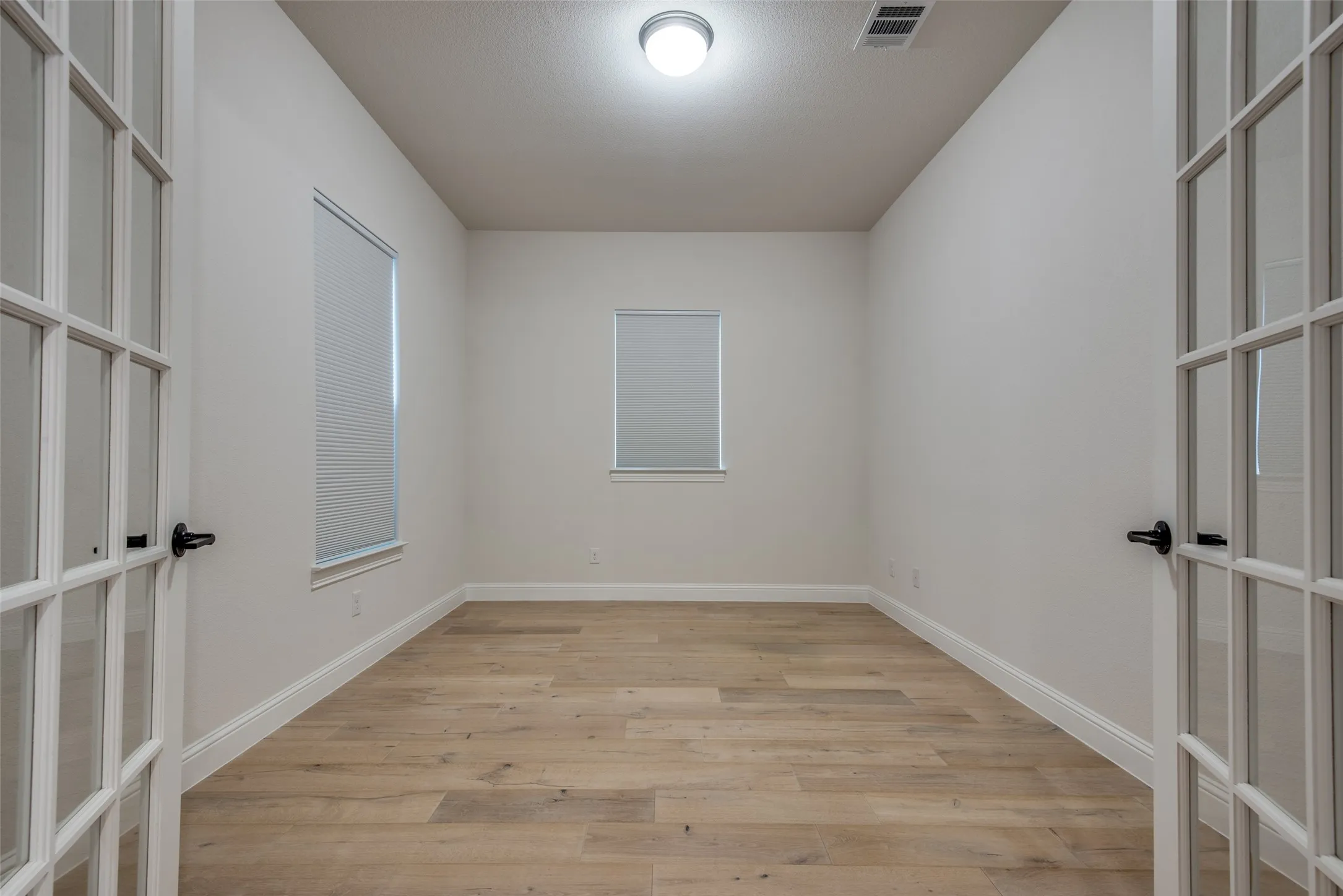 Single Family Residence For Rent in Denton County , 8452 Tripoli Trail, Frisco, Texas 75034, 3 Bedrooms, 3 Bathrooms, 2 Garage spaces, 2,584 Sqft, built in 2020, Price $4,000, mls#21330582, Real Estate Agent in Frisco, Homes For Rent in Denton county, Homes For Rent in Frisco, Realtor in Frisco Texas, Real Estate Brokerage Independent Realty Texas, Luminita Cordes Realtor