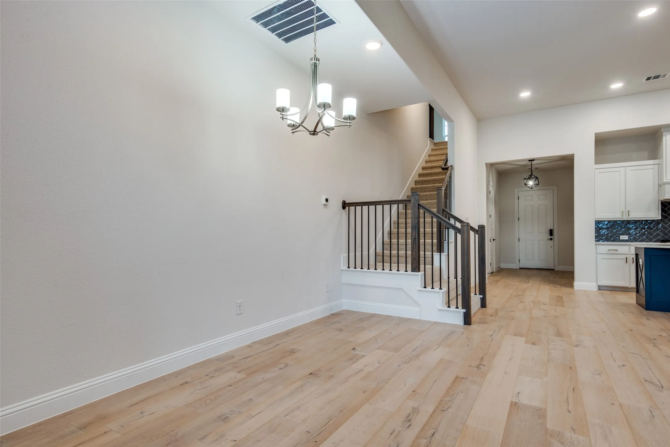 Single Family Residence For Rent in Denton County , 8452 Tripoli Trail, Frisco, Texas 75034, 3 Bedrooms, 3 Bathrooms, 2 Garage spaces, 2,584 Sqft, built in 2020, Price $4,000, mls#21330582, Real Estate Agent in Frisco, Homes For Rent in Denton county, Homes For Rent in Frisco, Realtor in Frisco Texas, Real Estate Brokerage Independent Realty Texas, Luminita Cordes Realtor