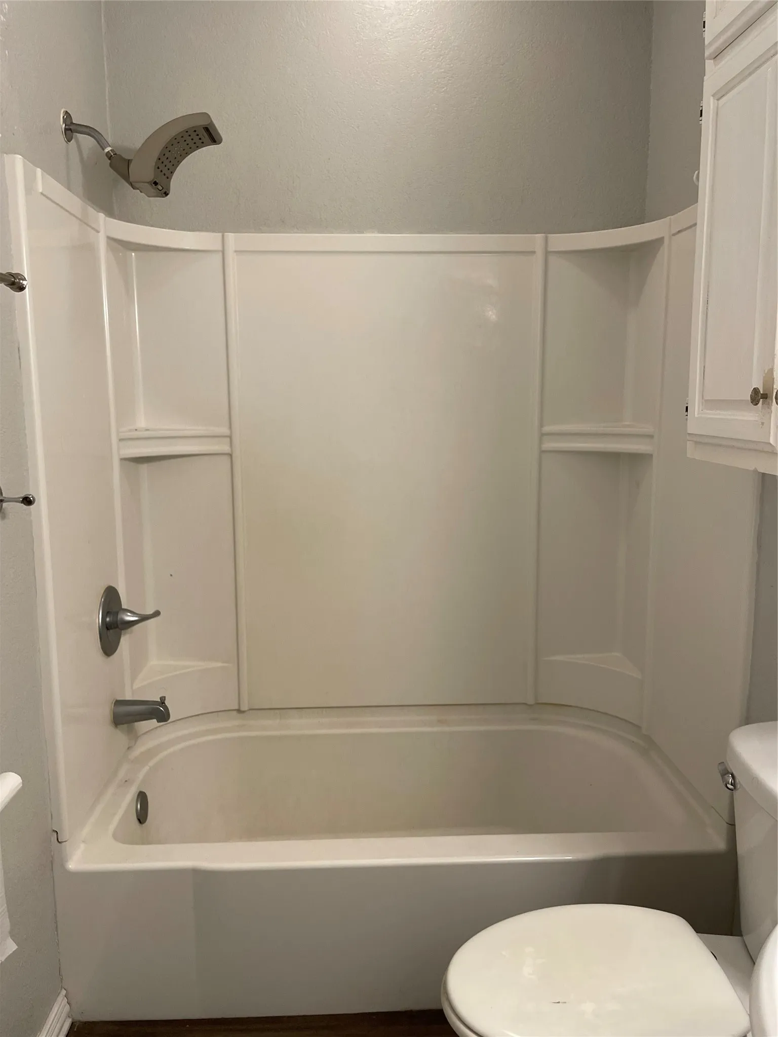 Single Family Residence For Sale in Grayson County , 1115 W Lamar Street, Sherman, Texas 75092, 2 Bedroom, 2 Bathroom, Garage spaces, 1,176 Sqft, built in 1955, mls#21329818, Real Estate Agent in Sherman, Homes For Sale in Grayson county, Homes For Sale in Sherman, Realtor in Sherman Texas, Real Estate Brokerage Independent Realty Texas, Luminita Cordes Realtor