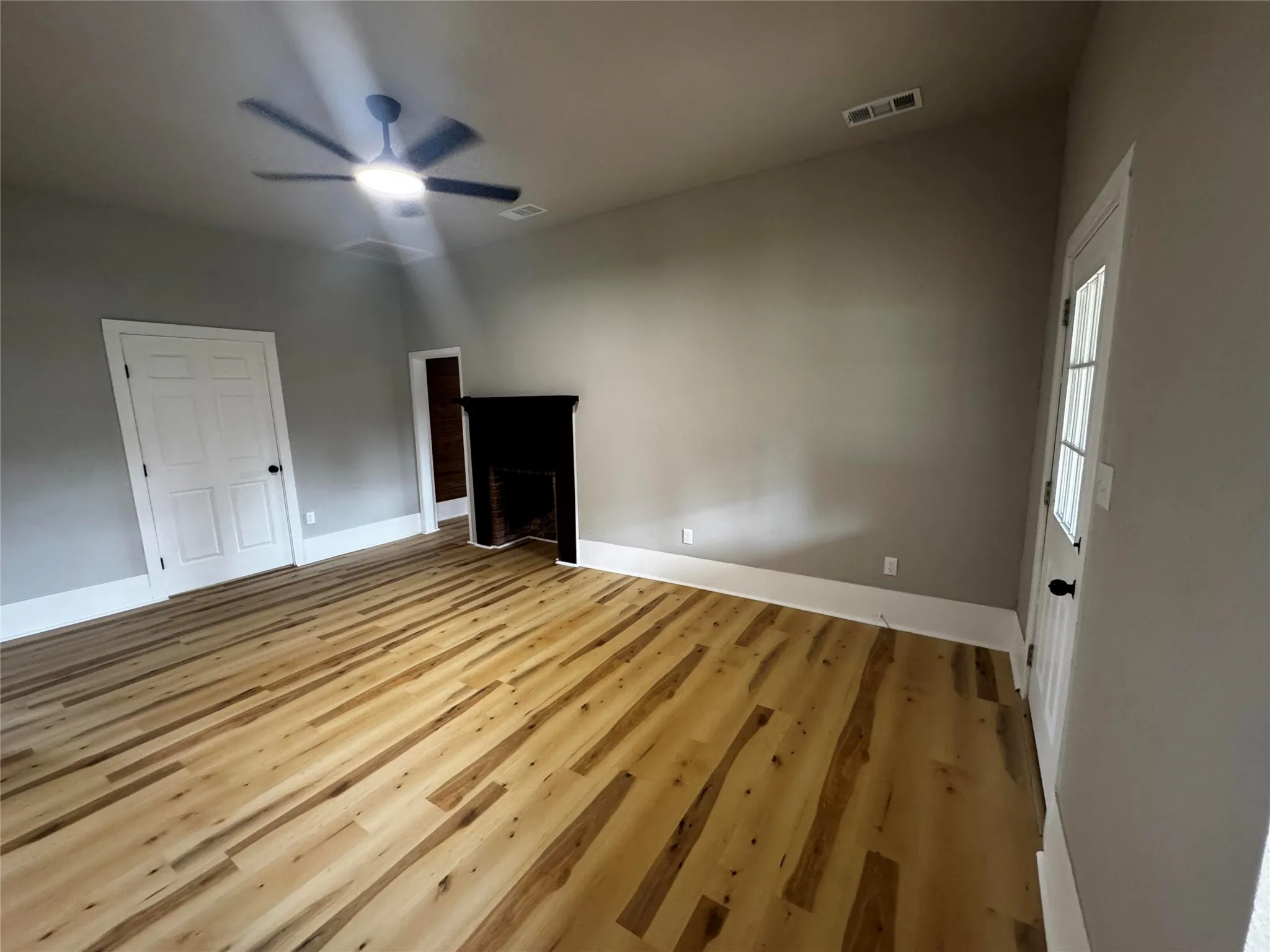 Single Family Residence For Sale in Brown County , 700 Avenue H, Blanket, Texas 76432, 3 Bedroom, 2 Bathroom, Garage spaces, 1,556 Sqft, built in 1907, Price $219,000, mls#21330593, Real Estate Agent in Blanket, Homes For Sale in Brown county, Homes For Sale in Blanket, Realtor in Blanket Texas, Real Estate Brokerage Independent Realty Texas, Luminita Cordes Realtor