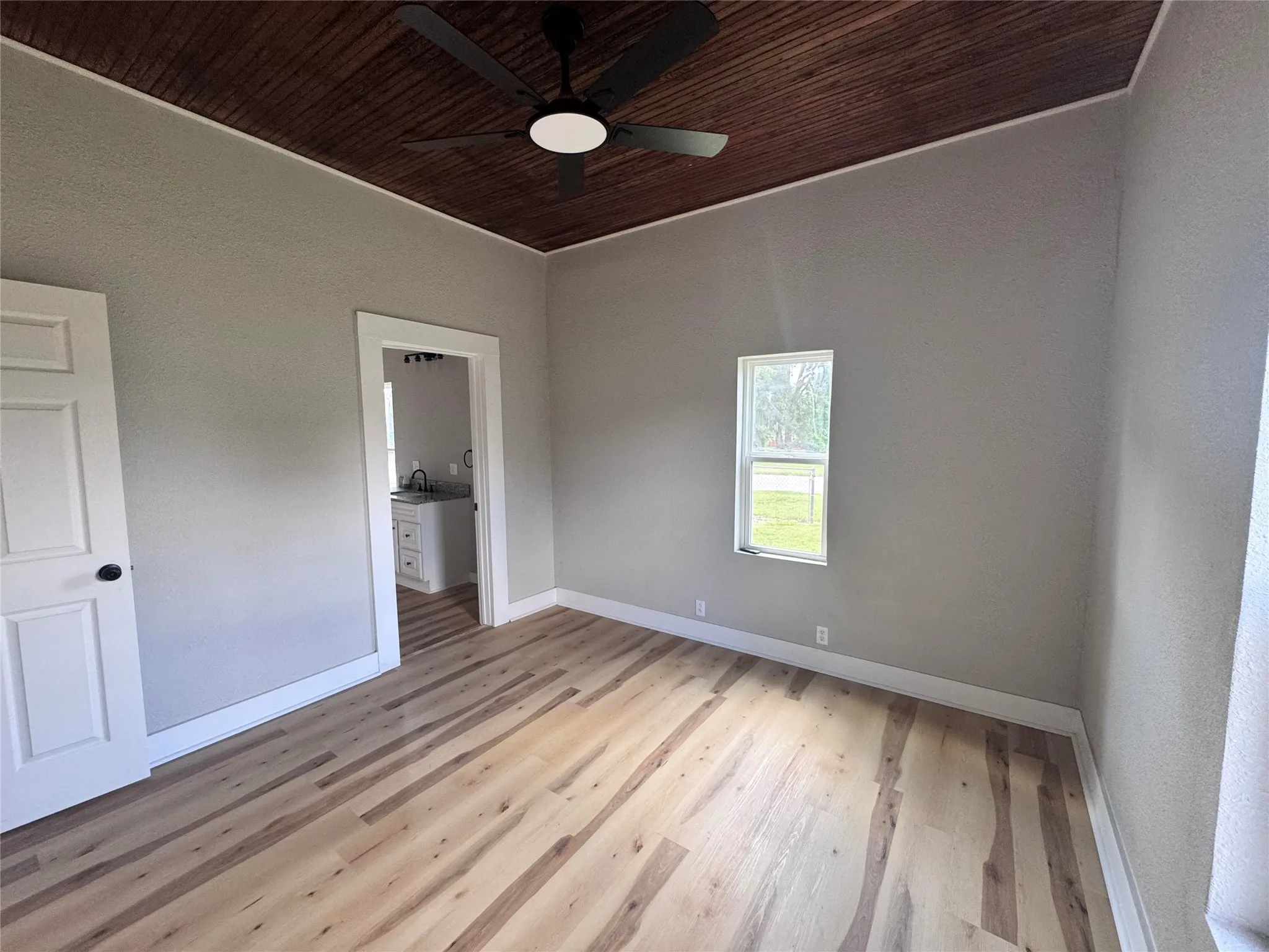 Single Family Residence For Sale in Brown County , 700 Avenue H, Blanket, Texas 76432, 3 Bedroom, 2 Bathroom, Garage spaces, 1,556 Sqft, built in 1907, Price $219,000, mls#21330593, Real Estate Agent in Blanket, Homes For Sale in Brown county, Homes For Sale in Blanket, Realtor in Blanket Texas, Real Estate Brokerage Independent Realty Texas, Luminita Cordes Realtor