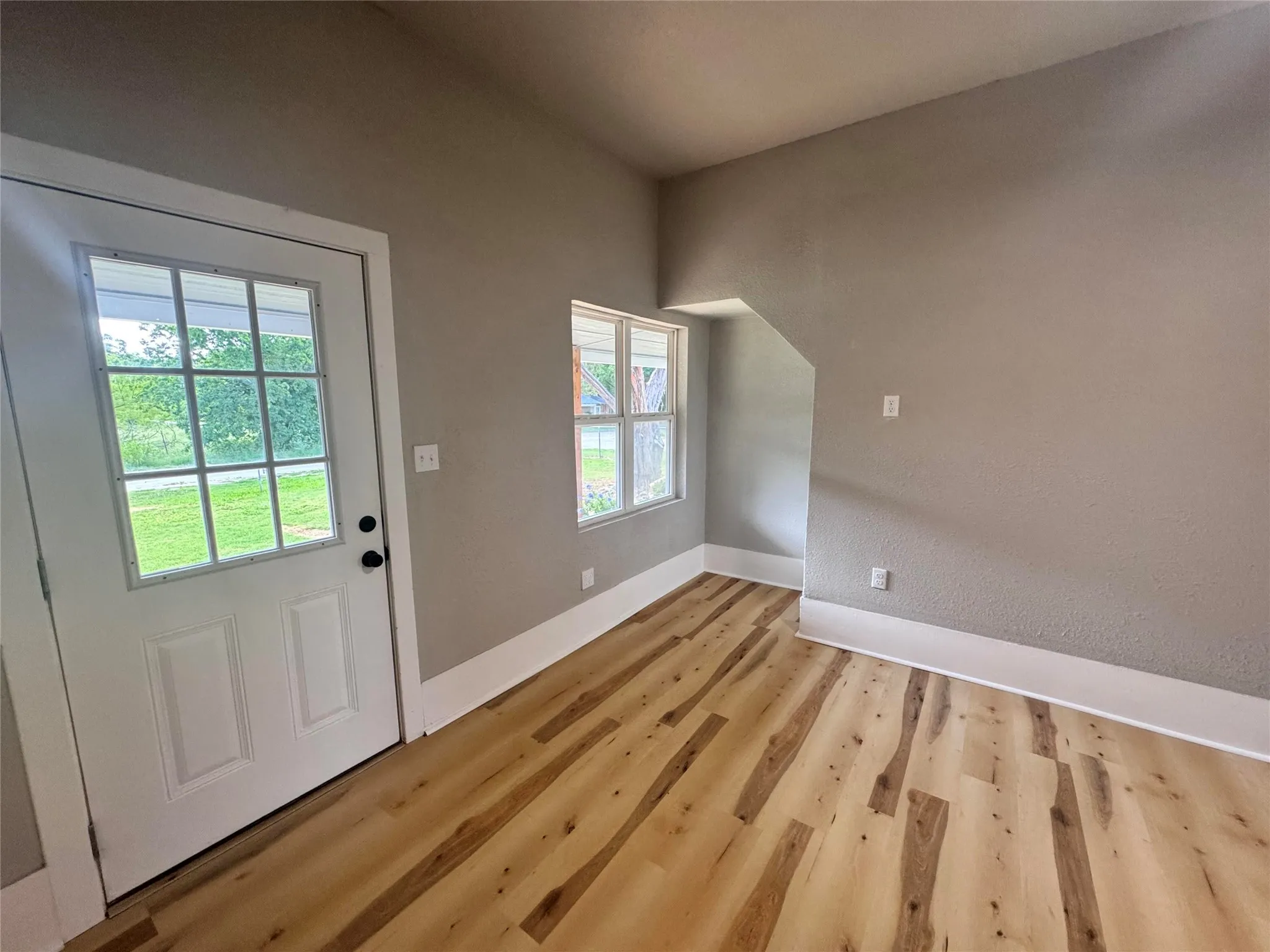 Single Family Residence For Sale in Brown County , 700 Avenue H, Blanket, Texas 76432, 3 Bedroom, 2 Bathroom, Garage spaces, 1,556 Sqft, built in 1907, Price $219,000, mls#21330593, Real Estate Agent in Blanket, Homes For Sale in Brown county, Homes For Sale in Blanket, Realtor in Blanket Texas, Real Estate Brokerage Independent Realty Texas, Luminita Cordes Realtor