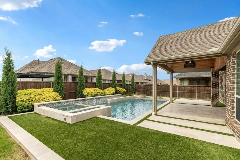 Single Family Residence For Sale in Collin County , 750 Harrington Lane, Celina, Texas 75009, 3 Bedroom, 2 Bathroom, 2 Garage spaces, 2,081 Sqft, built in 2017, mls#21325156, Real Estate Agent in Celina, Homes For Sale in Collin county, Homes For Sale in Celina, Realtor in Celina Texas, Real Estate Brokerage Independent Realty Texas, Luminita Cordes Realtor