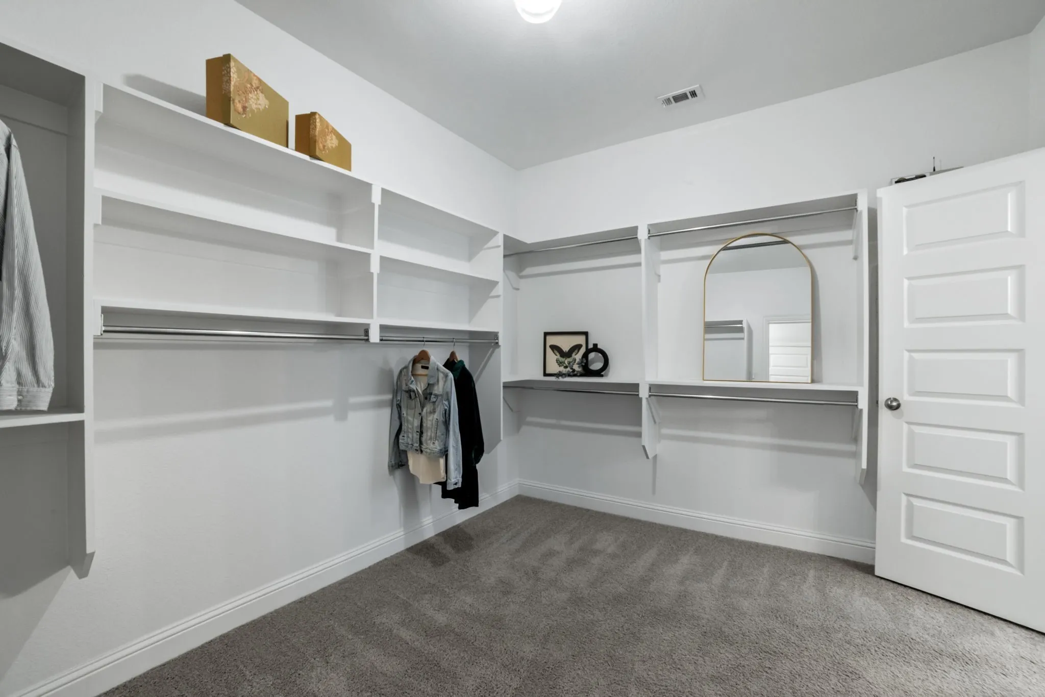 Single Family Residence For Sale in Collin County , 750 Harrington Lane, Celina, Texas 75009, 3 Bedroom, 2 Bathroom, 2 Garage spaces, 2,081 Sqft, built in 2017, mls#21325156, Real Estate Agent in Celina, Homes For Sale in Collin county, Homes For Sale in Celina, Realtor in Celina Texas, Real Estate Brokerage Independent Realty Texas, Luminita Cordes Realtor