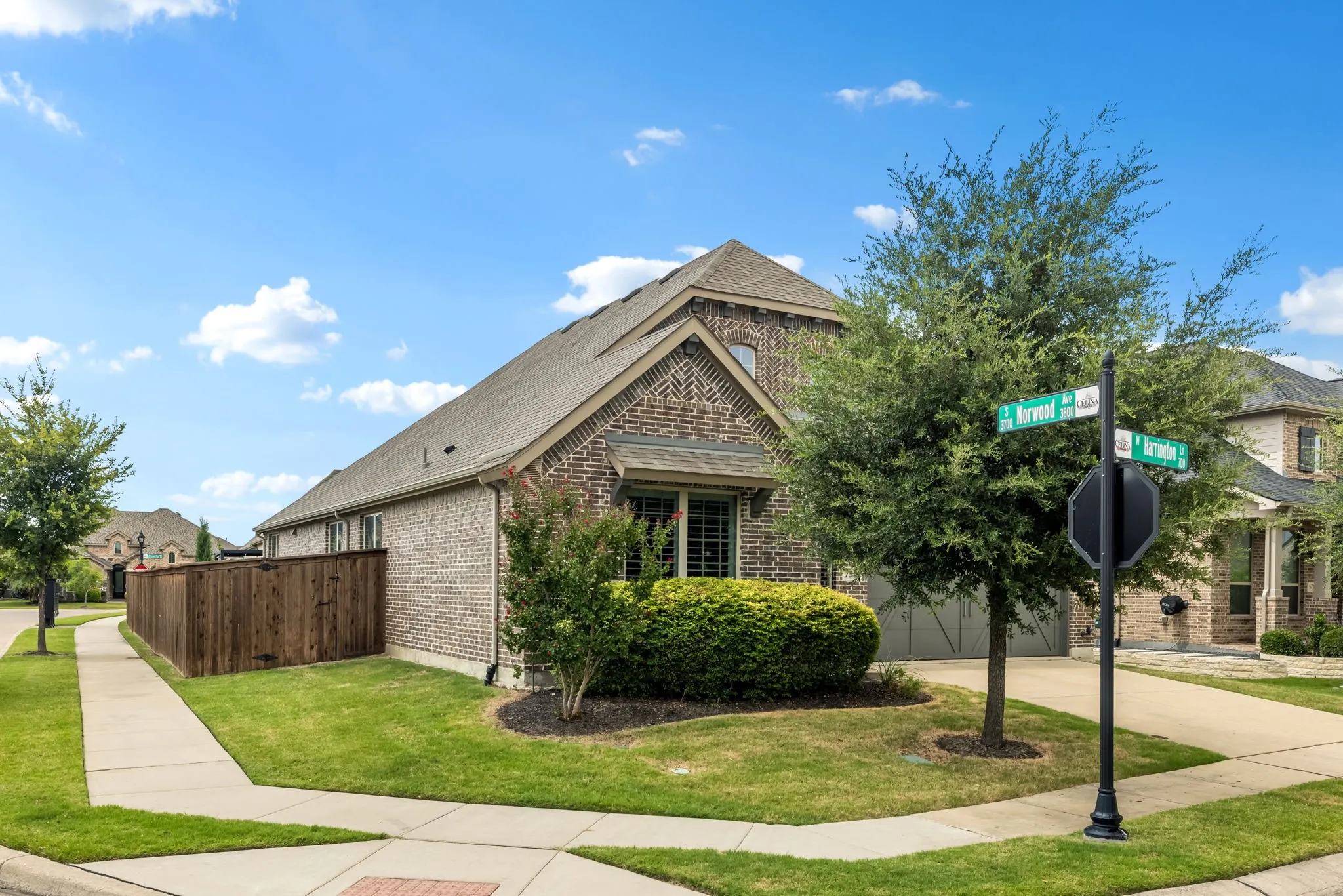Single Family Residence For Sale in Collin County , 750 Harrington Lane, Celina, Texas 75009, 3 Bedroom, 2 Bathroom, 2 Garage spaces, 2,081 Sqft, built in 2017, mls#21325156, Real Estate Agent in Celina, Homes For Sale in Collin county, Homes For Sale in Celina, Realtor in Celina Texas, Real Estate Brokerage Independent Realty Texas, Luminita Cordes Realtor