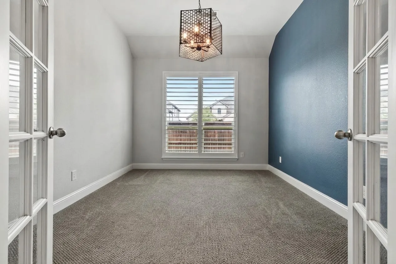Single Family Residence For Sale in Collin County , 750 Harrington Lane, Celina, Texas 75009, 3 Bedroom, 2 Bathroom, 2 Garage spaces, 2,081 Sqft, built in 2017, mls#21325156, Real Estate Agent in Celina, Homes For Sale in Collin county, Homes For Sale in Celina, Realtor in Celina Texas, Real Estate Brokerage Independent Realty Texas, Luminita Cordes Realtor