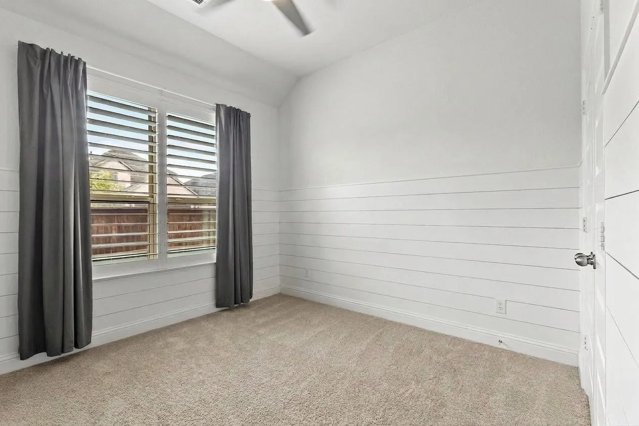 Single Family Residence For Sale in Collin County , 750 Harrington Lane, Celina, Texas 75009, 3 Bedroom, 2 Bathroom, 2 Garage spaces, 2,081 Sqft, built in 2017, mls#21325156, Real Estate Agent in Celina, Homes For Sale in Collin county, Homes For Sale in Celina, Realtor in Celina Texas, Real Estate Brokerage Independent Realty Texas, Luminita Cordes Realtor