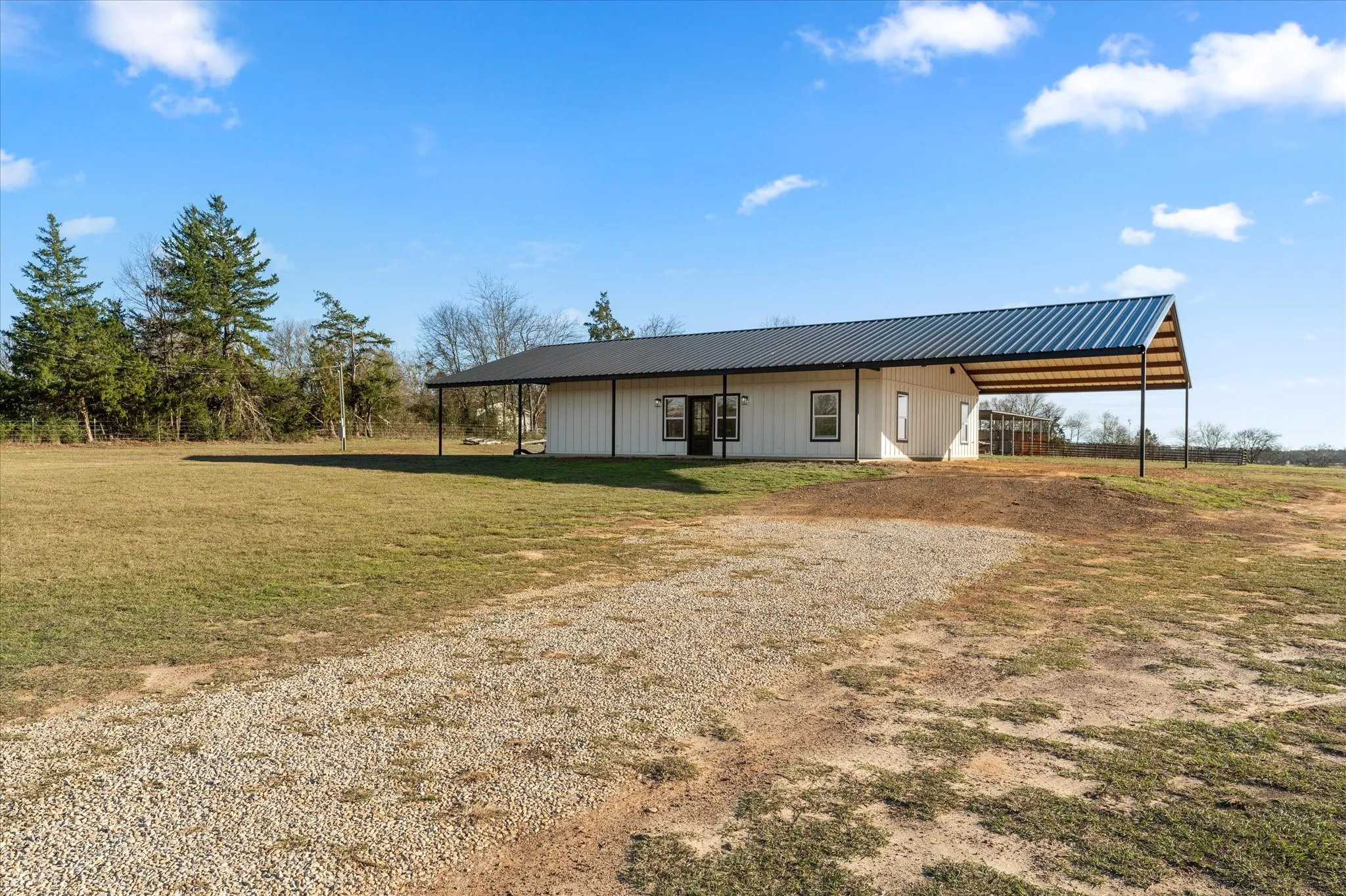 Farm For Sale in Titus County , 115 CR 4720, Mt Pleasant, Texas 75558, 3 Bedroom, 2 Bathroom, Garage spaces, 1,413 Sqft, built in 2024, mls#21330216, Real Estate Agent in Mt Pleasant, Homes For Sale in Titus county, Homes For Sale in Mt Pleasant, Realtor in Mt Pleasant Texas, Real Estate Brokerage Independent Realty Texas, Luminita Cordes Realtor