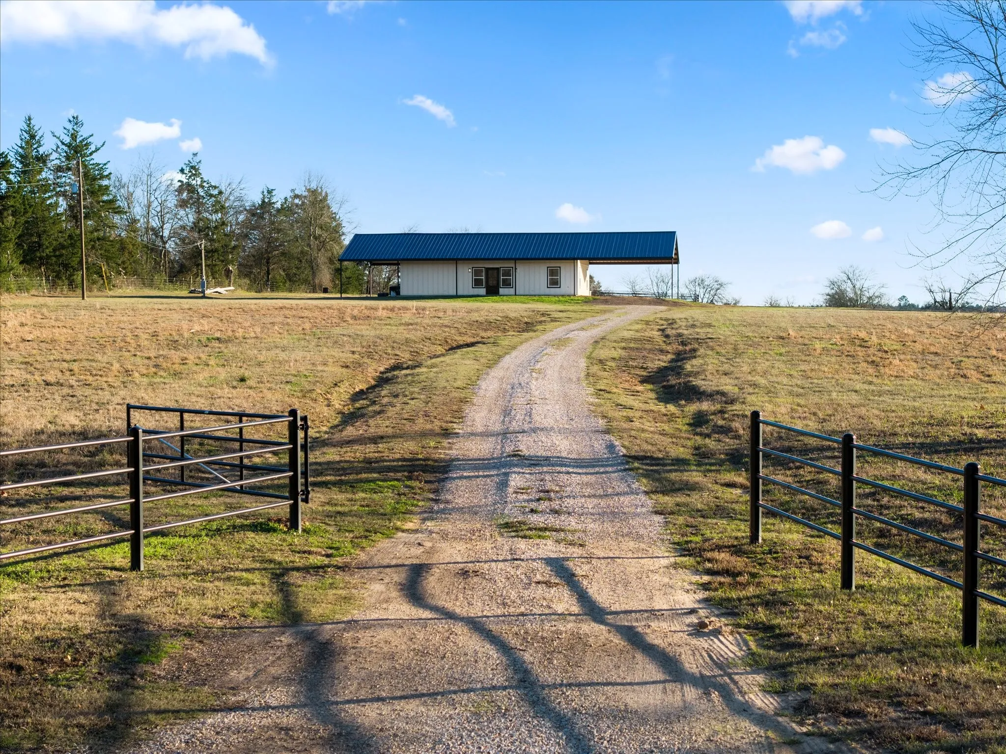 Farm For Sale in Titus County , 115 CR 4720, Mt Pleasant, Texas 75558, 3 Bedroom, 2 Bathroom, Garage spaces, 1,413 Sqft, built in 2024, mls#21330216, Real Estate Agent in Mt Pleasant, Homes For Sale in Titus county, Homes For Sale in Mt Pleasant, Realtor in Mt Pleasant Texas, Real Estate Brokerage Independent Realty Texas, Luminita Cordes Realtor
