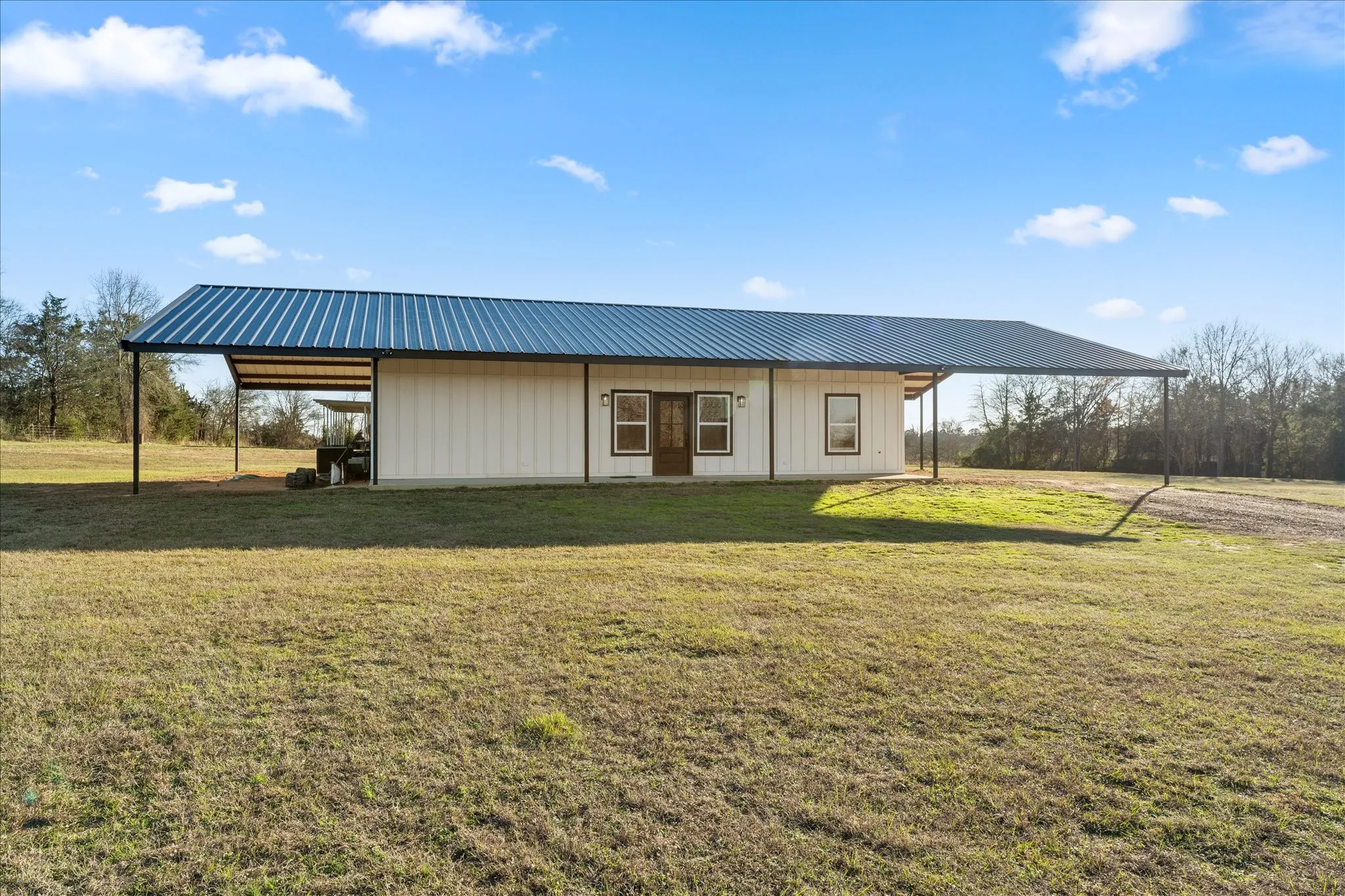 Farm For Sale in Titus County , 115 CR 4720, Mt Pleasant, Texas 75558, 3 Bedroom, 2 Bathroom, Garage spaces, 1,413 Sqft, built in 2024, mls#21330216, Real Estate Agent in Mt Pleasant, Homes For Sale in Titus county, Homes For Sale in Mt Pleasant, Realtor in Mt Pleasant Texas, Real Estate Brokerage Independent Realty Texas, Luminita Cordes Realtor