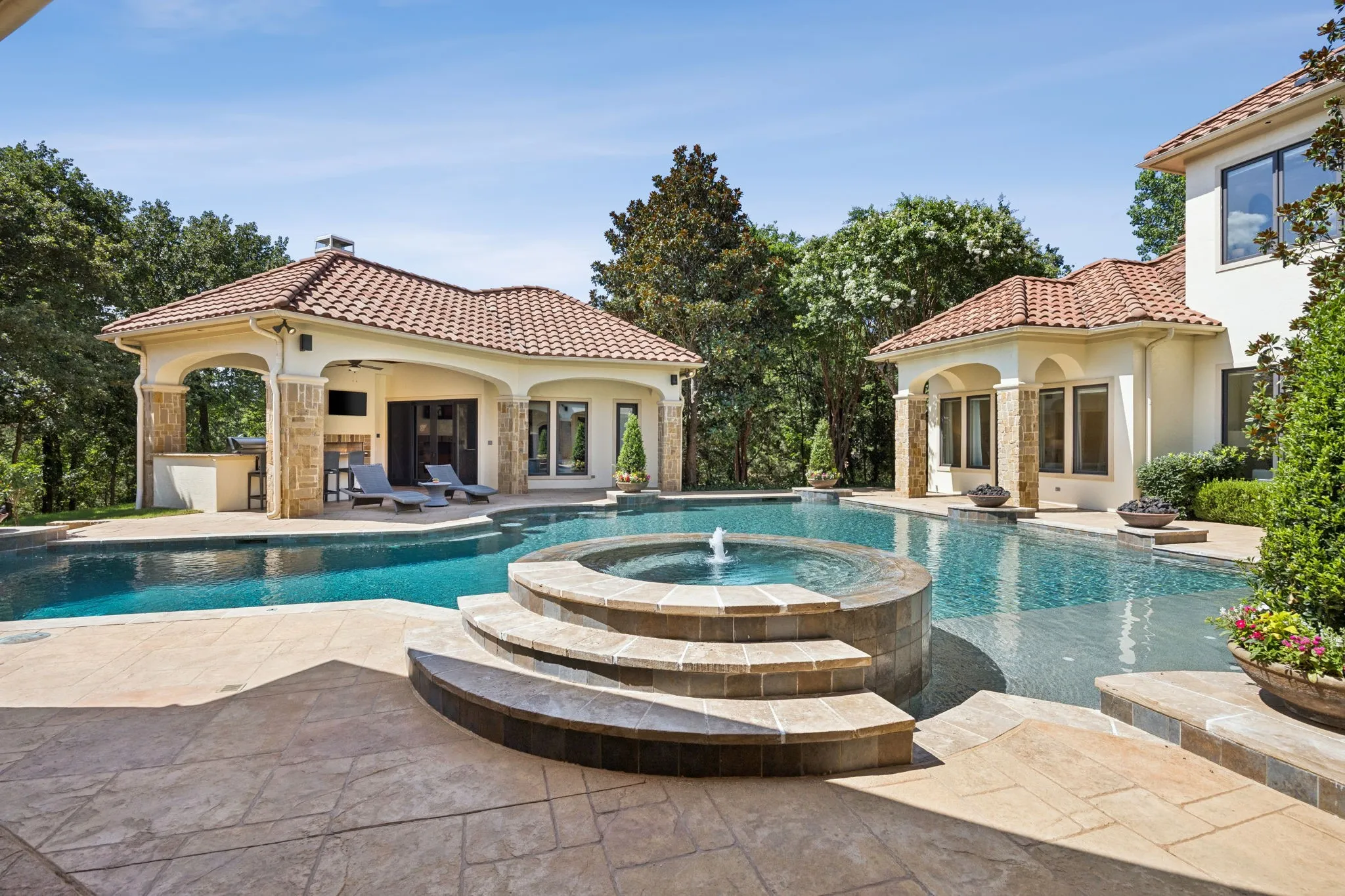 Single Family Residence For Sale in Tarrant County , 855 Harbor Court, Southlake, Texas 76092, 6 Bedroom, 11 Bathroom, 9 Garage spaces, 8,607 Sqft, built in 2009, mls#21275122, Real Estate Agent in Southlake, Homes For Sale in Tarrant county, Homes For Sale in Southlake, Realtor in Southlake Texas, Real Estate Brokerage Independent Realty Texas, Luminita Cordes Realtor