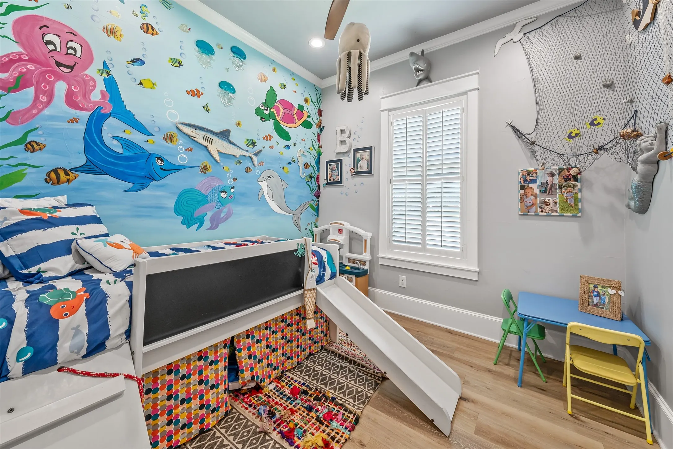 Accent wall featuring an aquatic mural