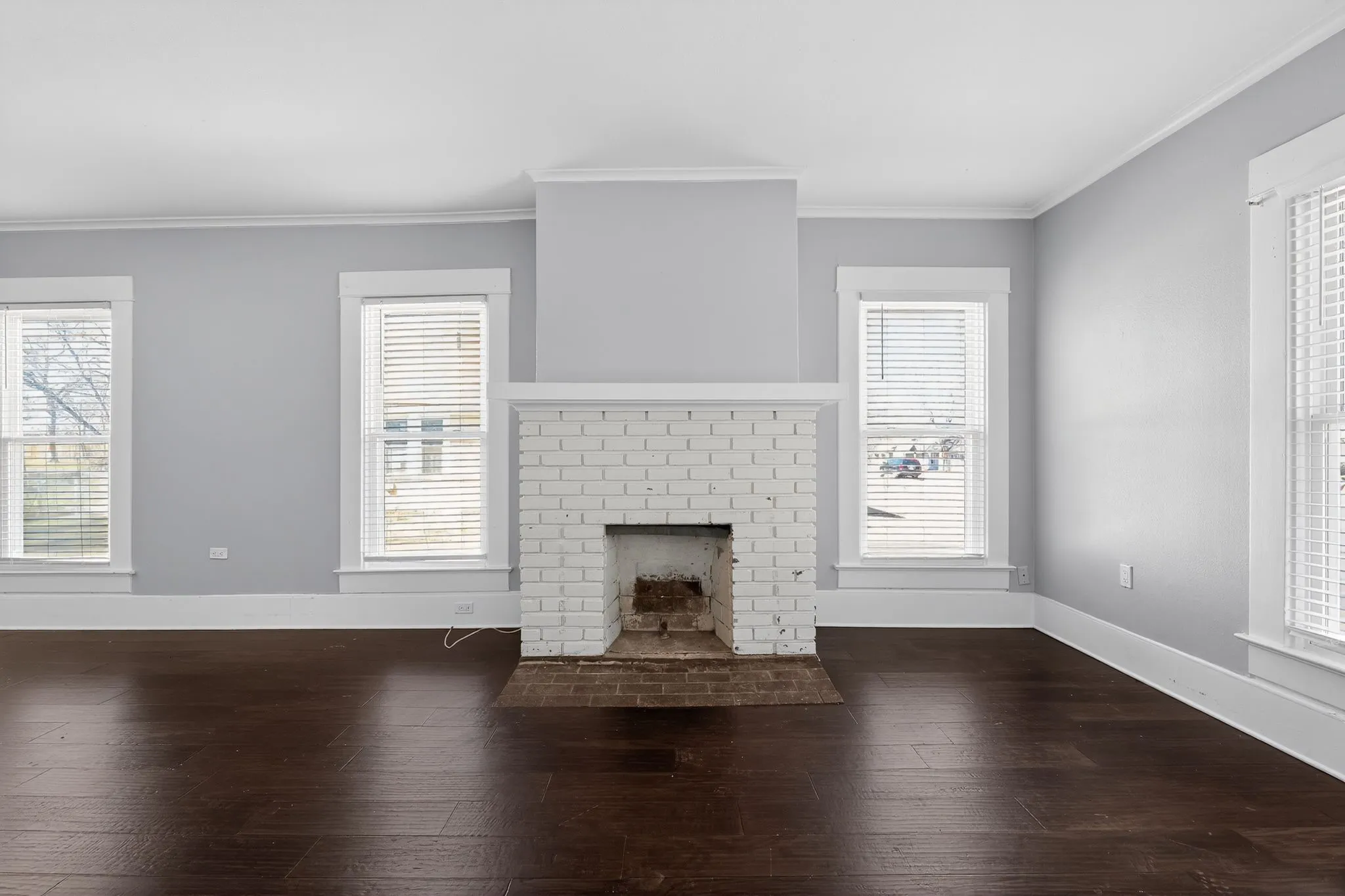 Single Family Residence For Sale in Mc Lennan County , 528 N 31st Street, Waco, Texas 76707, 3 Bedroom, 2 Bathroom, 1 Garage spaces, 1,388 Sqft, built in 1925, mls#21330610, Real Estate Agent in Waco, Homes For Sale in Mc Lennan county, Homes For Sale in Waco, Realtor in Waco Texas, Real Estate Brokerage Independent Realty Texas, Luminita Cordes Realtor