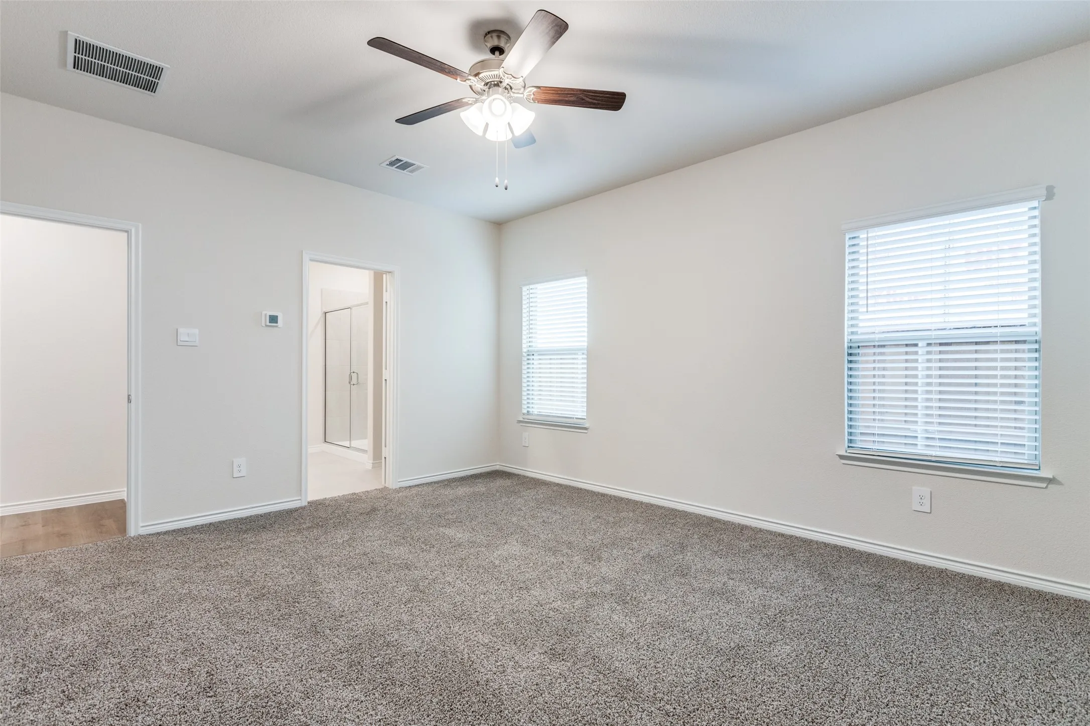 Single Family Residence For Rent in Denton County , 240 Kistler Drive, Little Elm, Texas 75068, 4 Bedroom, 3 Bathroom, 2 Garage spaces, 2,411 Sqft, built in 2024, mls#21329533, Real Estate Agent in Little Elm, Homes For Rent in Denton county, Homes For Rent in Little Elm, Realtor in Little Elm Texas, Real Estate Brokerage Independent Realty Texas, Luminita Cordes Realtor