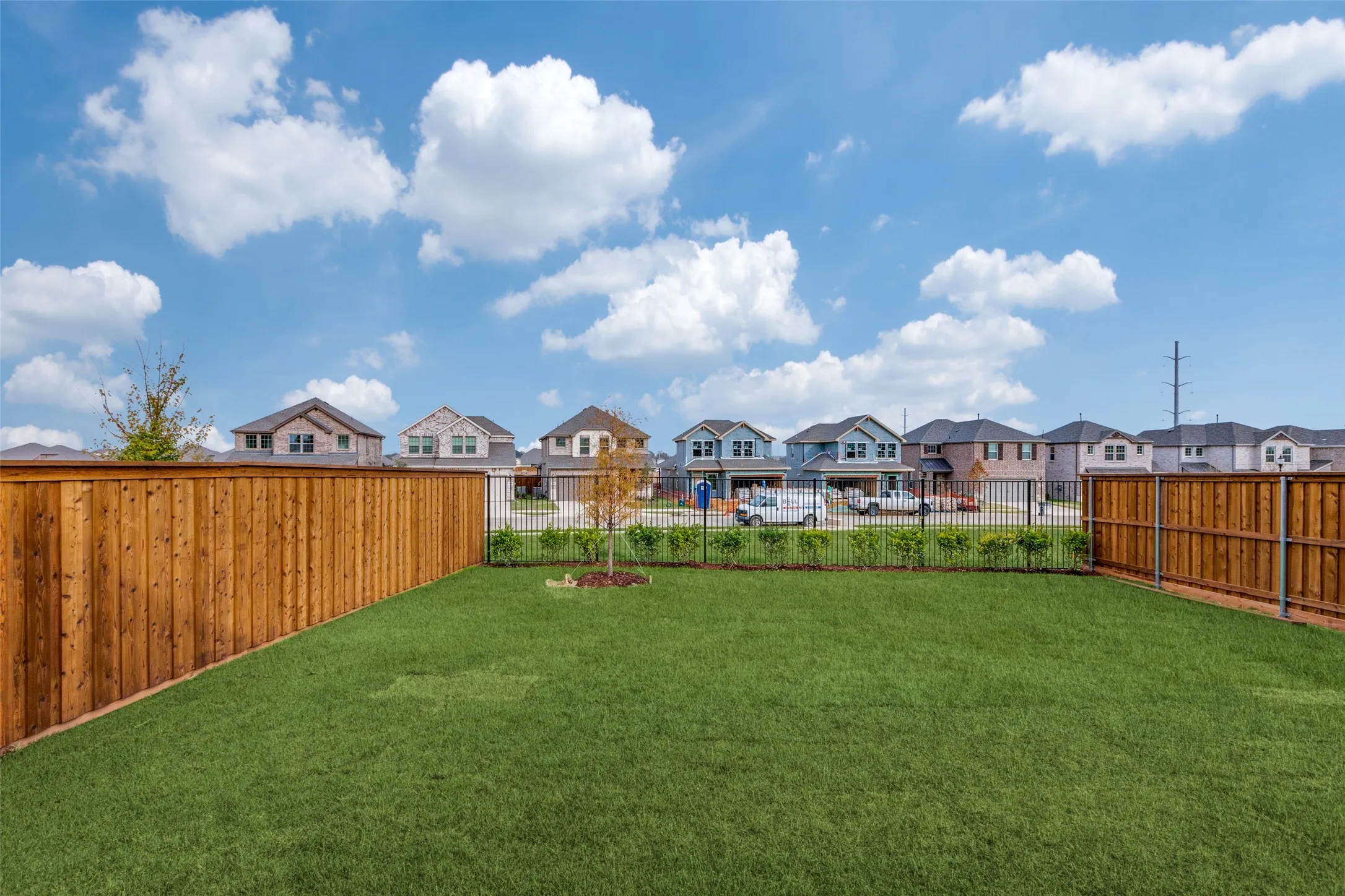 Single Family Residence For Rent in Denton County , 240 Kistler Drive, Little Elm, Texas 75068, 4 Bedroom, 3 Bathroom, 2 Garage spaces, 2,411 Sqft, built in 2024, mls#21329533, Real Estate Agent in Little Elm, Homes For Rent in Denton county, Homes For Rent in Little Elm, Realtor in Little Elm Texas, Real Estate Brokerage Independent Realty Texas, Luminita Cordes Realtor