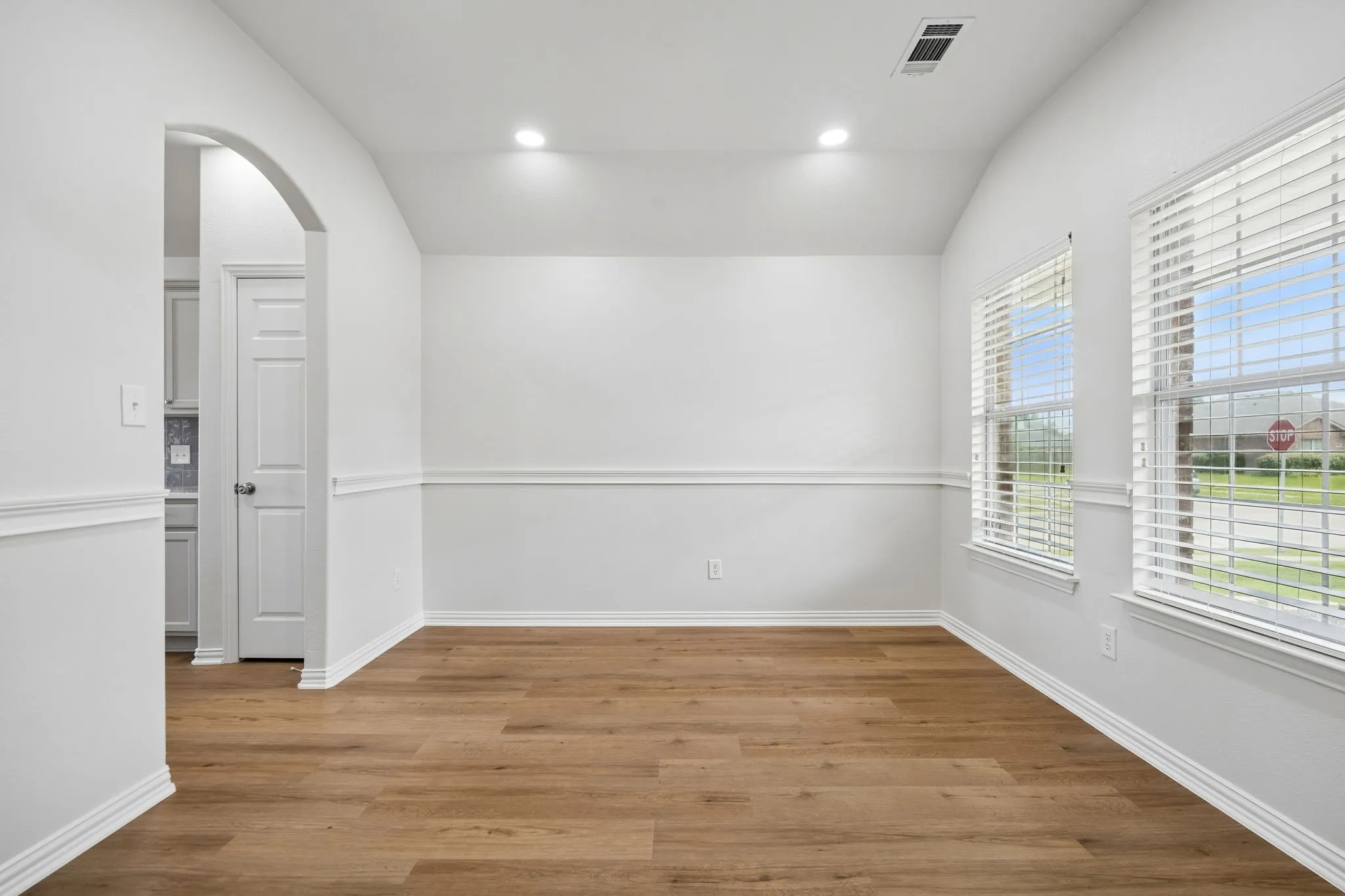 Single Family Residence For Sale in Collin County , 743 Cedar Cove Drive, Princeton, Texas 75407, 3 Bedroom, 2 Bathroom, 2 Garage spaces, 1,540 Sqft, built in 2005, mls#21330688, Real Estate Agent in Princeton, Homes For Sale in Collin county, Homes For Sale in Princeton, Realtor in Princeton Texas, Real Estate Brokerage Independent Realty Texas, Luminita Cordes Realtor