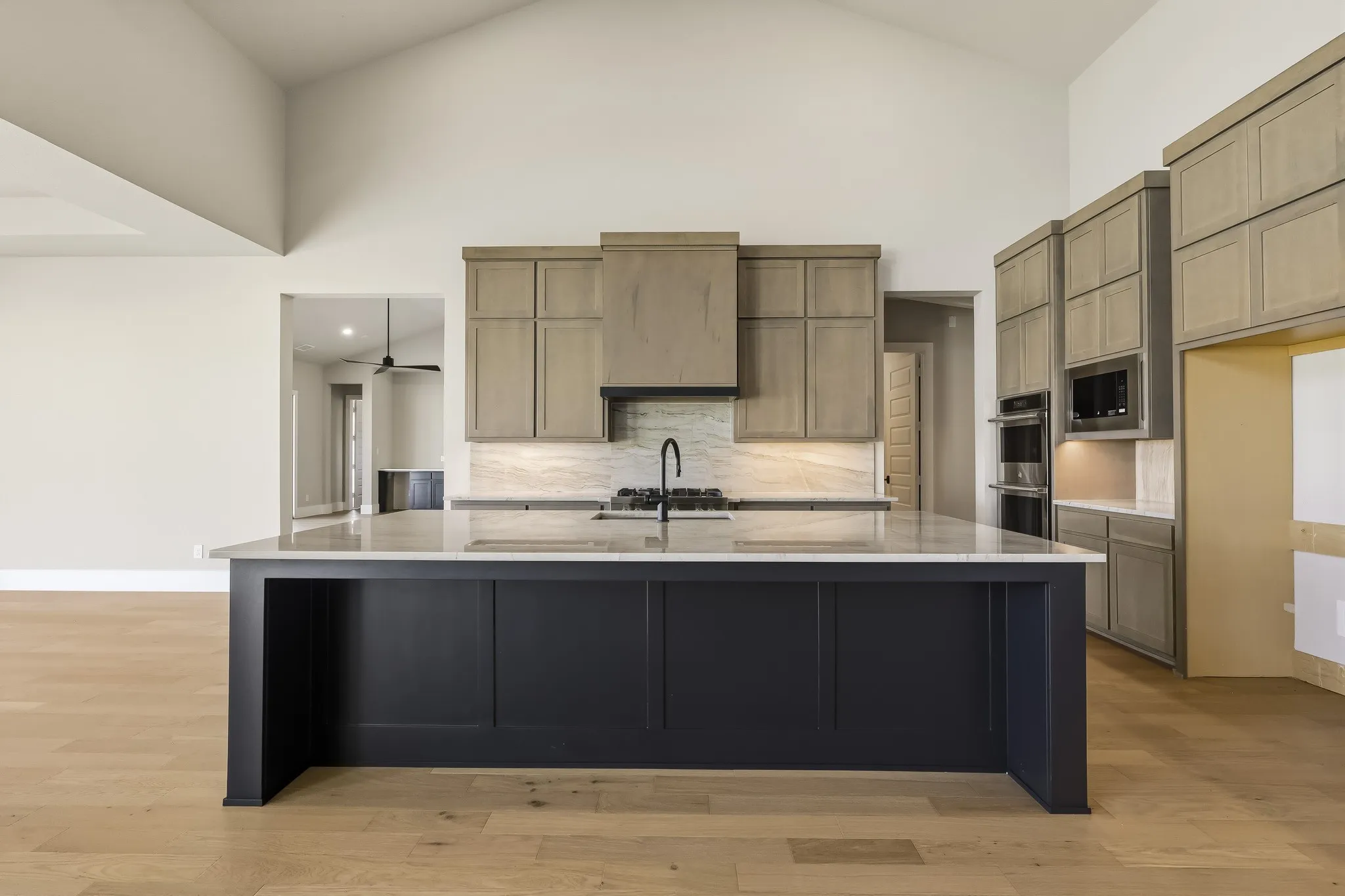 Single Family Residence For Sale in Collin County , 3810 Pandora Drive, Celina, Texas 75009, 4 Bedroom, 5 Bathroom, 3 Garage spaces, 4,299 Sqft, built in 2026, mls#21330740, Real Estate Agent in Celina, Homes For Sale in Collin county, Homes For Sale in Celina, Realtor in Celina Texas, Real Estate Brokerage Independent Realty Texas, Luminita Cordes Realtor