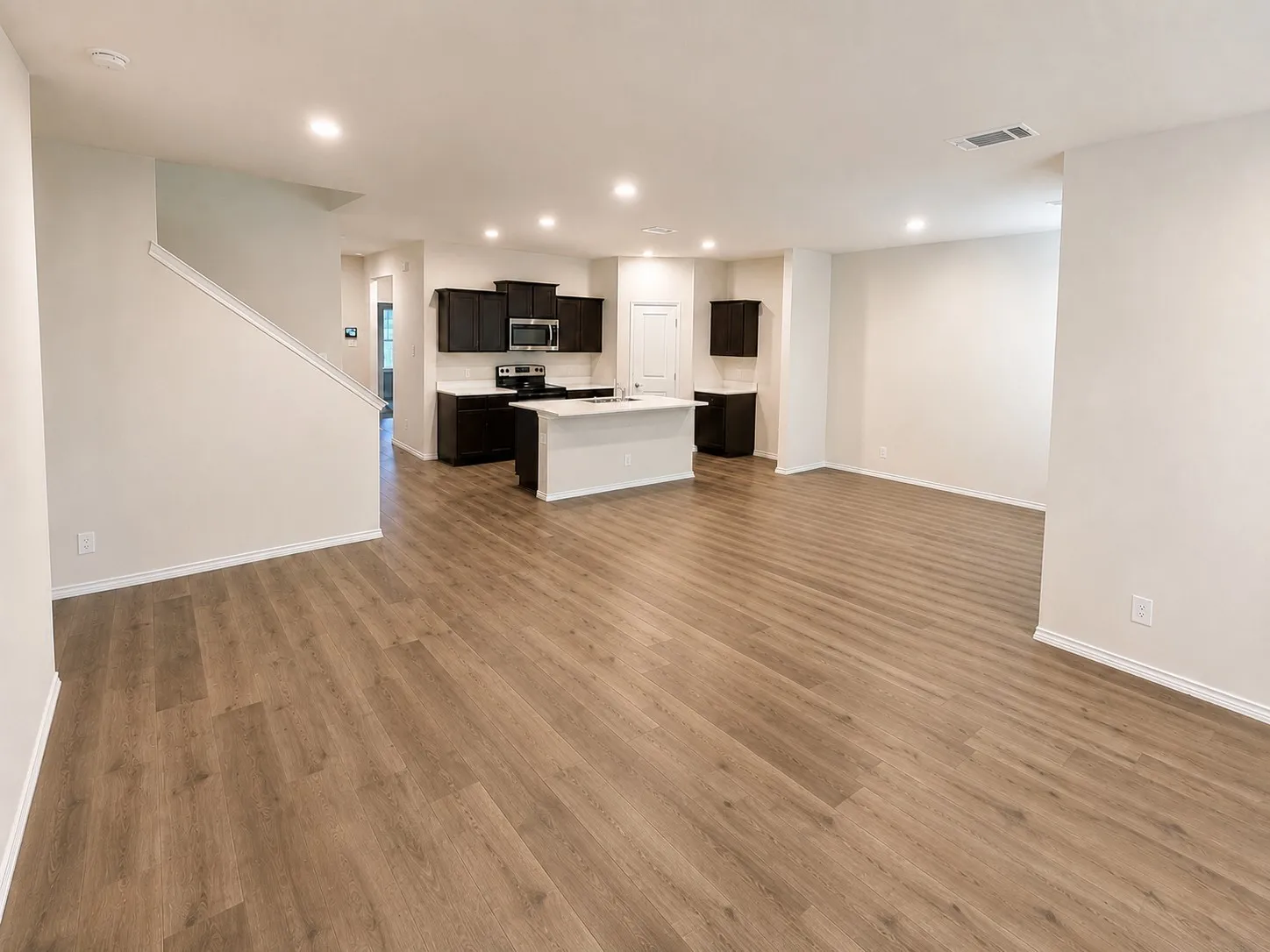 Single Family Residence For Sale in Ellis County , 881 Newport Drive, Ferris, Texas 75125, 4 Bedroom, 3 Bathroom, 2 Garage spaces, 2,236 Sqft, built in 2024, mls#21330726, Real Estate Agent in Ferris, Homes For Sale in Ellis county, Homes For Sale in Ferris, Realtor in Ferris Texas, Real Estate Brokerage Independent Realty Texas, Luminita Cordes Realtor