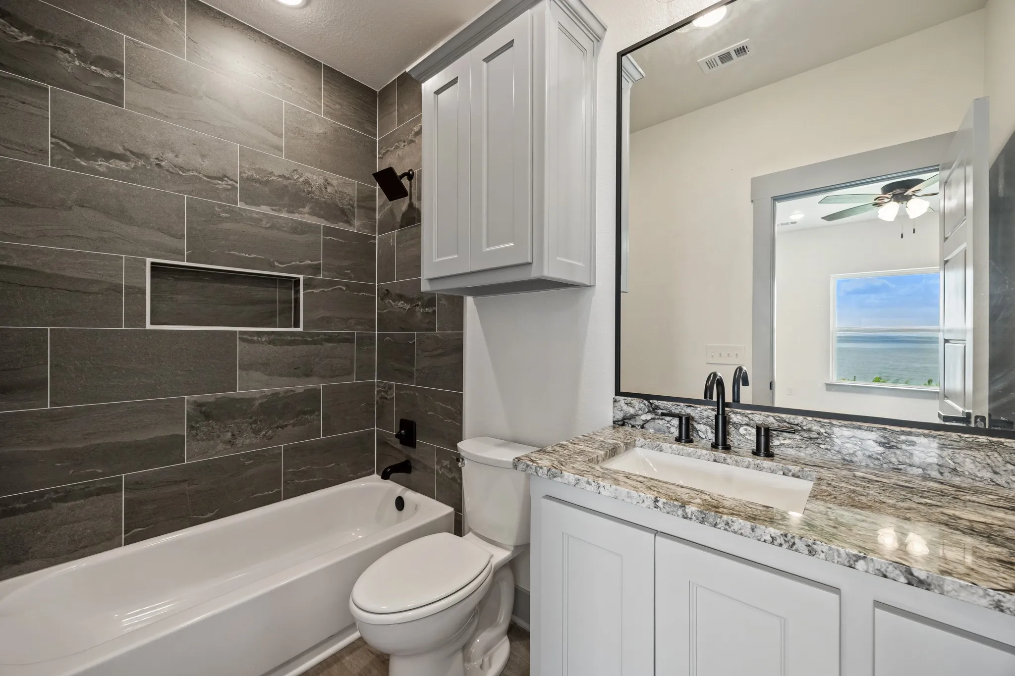Single Family Residence For Sale in Hunt County , 253 Caro Drive, West Tawakoni, Texas 75474, 4 Bedroom, 4 Bathroom, 2 Garage spaces, 2,372 Sqft, built in 2025, mls#21330700, Real Estate Agent in West Tawakoni, Homes For Sale in Hunt county, Homes For Sale in West Tawakoni, Realtor in West Tawakoni Texas, Real Estate Brokerage Independent Realty Texas, Luminita Cordes Realtor