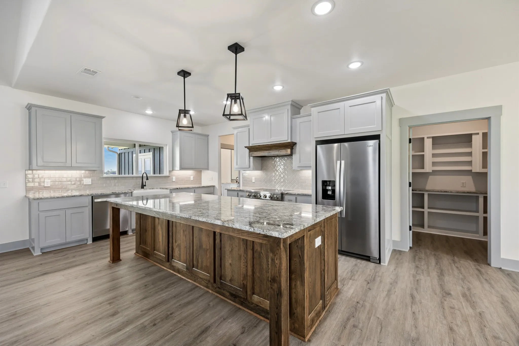 Single Family Residence For Sale in Hunt County , 253 Caro Drive, West Tawakoni, Texas 75474, 4 Bedroom, 4 Bathroom, 2 Garage spaces, 2,372 Sqft, built in 2025, mls#21330700, Real Estate Agent in West Tawakoni, Homes For Sale in Hunt county, Homes For Sale in West Tawakoni, Realtor in West Tawakoni Texas, Real Estate Brokerage Independent Realty Texas, Luminita Cordes Realtor