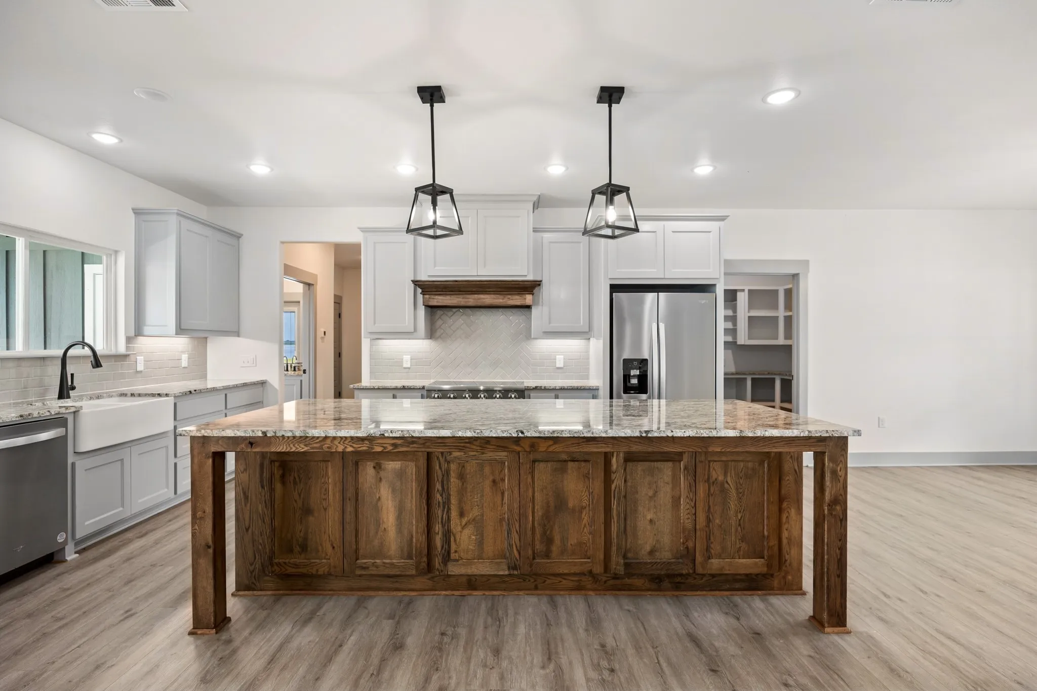 Single Family Residence For Sale in Hunt County , 253 Caro Drive, West Tawakoni, Texas 75474, 4 Bedroom, 4 Bathroom, 2 Garage spaces, 2,372 Sqft, built in 2025, mls#21330700, Real Estate Agent in West Tawakoni, Homes For Sale in Hunt county, Homes For Sale in West Tawakoni, Realtor in West Tawakoni Texas, Real Estate Brokerage Independent Realty Texas, Luminita Cordes Realtor