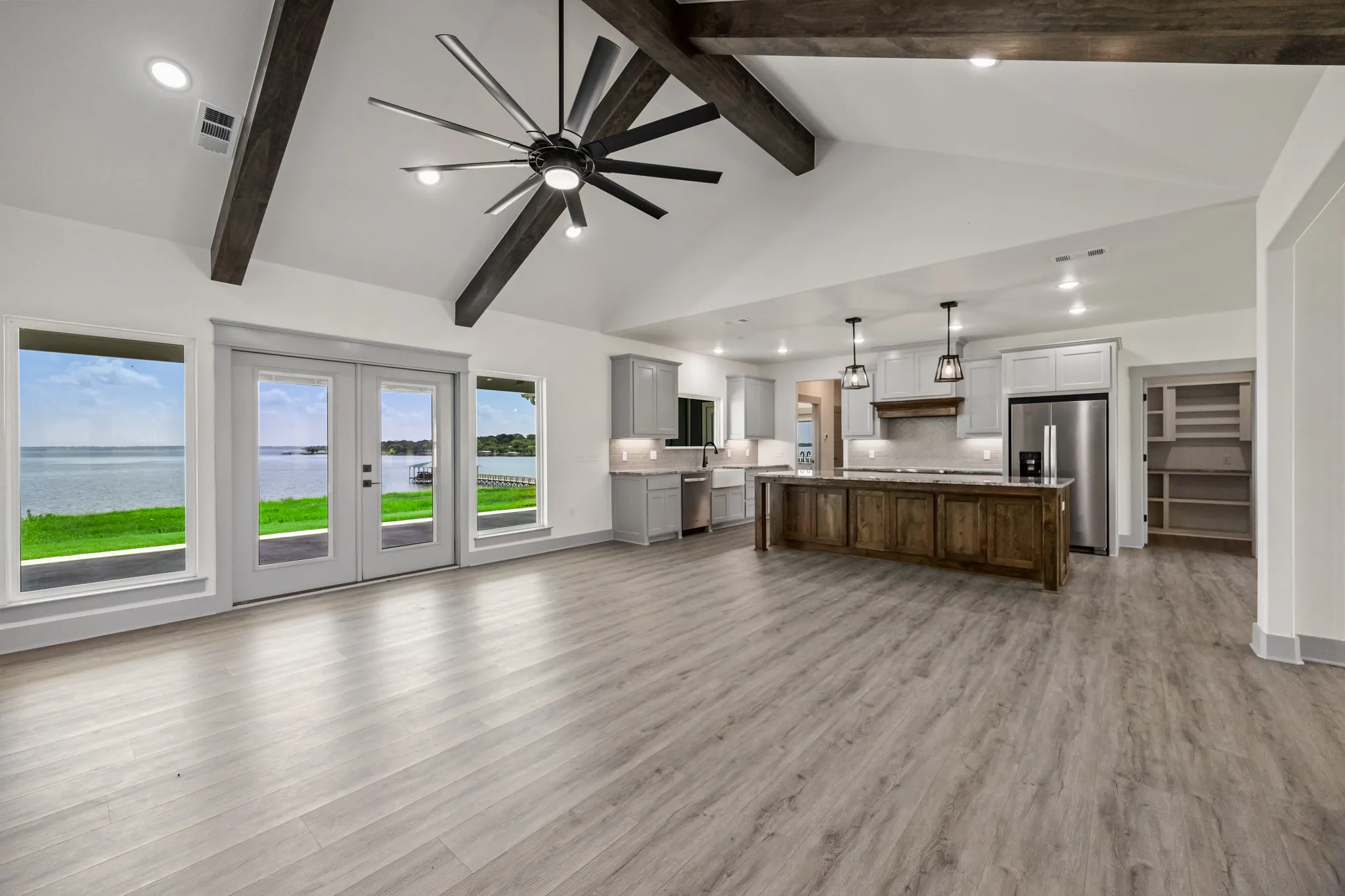 Single Family Residence For Sale in Hunt County , 253 Caro Drive, West Tawakoni, Texas 75474, 4 Bedroom, 4 Bathroom, 2 Garage spaces, 2,372 Sqft, built in 2025, mls#21330700, Real Estate Agent in West Tawakoni, Homes For Sale in Hunt county, Homes For Sale in West Tawakoni, Realtor in West Tawakoni Texas, Real Estate Brokerage Independent Realty Texas, Luminita Cordes Realtor
