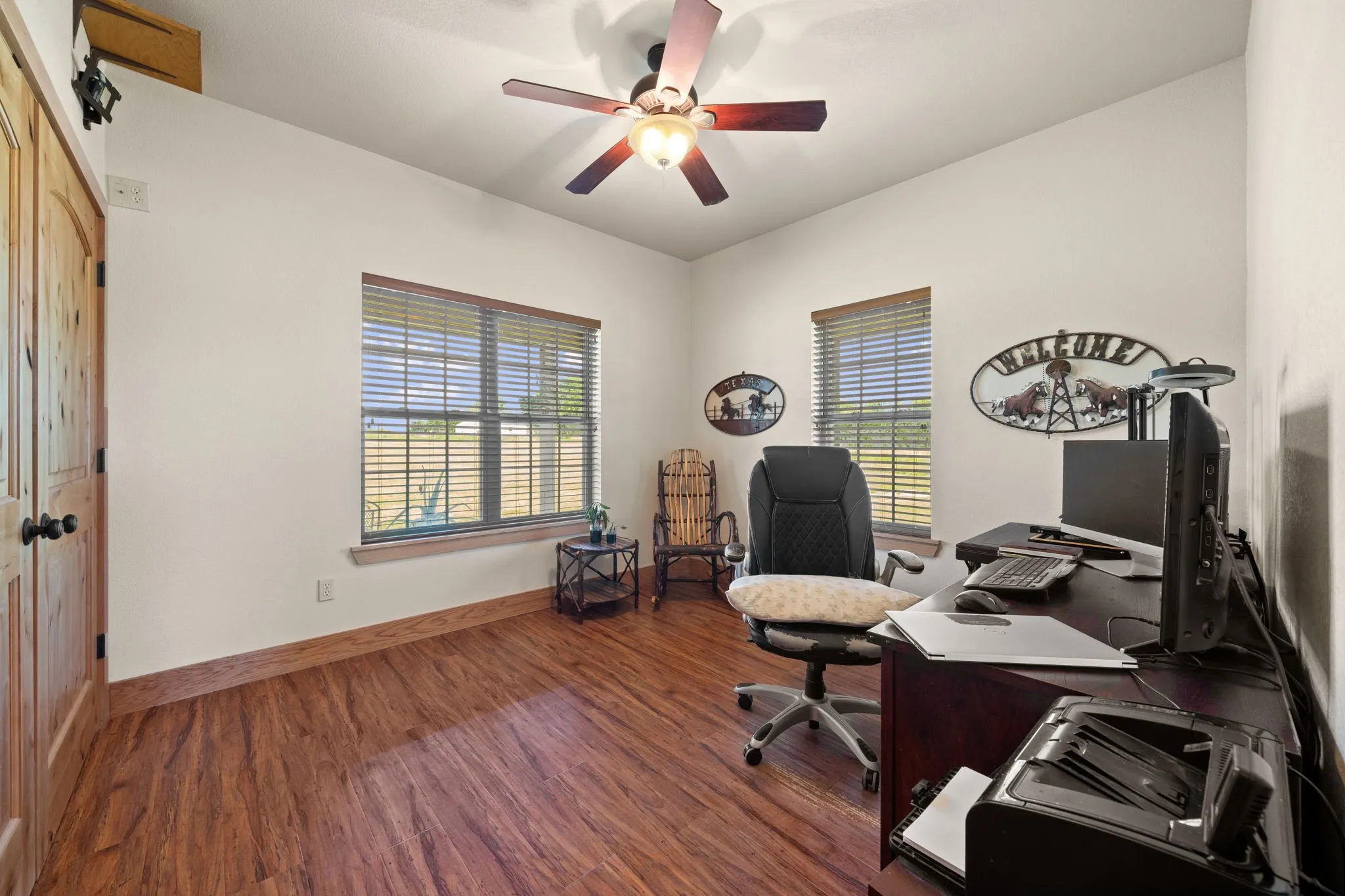 Farm For Sale in Hunt County , 247 County Road 4519, Wolfe City, Texas 75496, 3 Bedroom, 3 Bathroom, 2 Garage spaces, 2,096 Sqft, built in 2012, mls#21328558, Real Estate Agent in Wolfe City, Homes For Sale in Hunt county, Homes For Sale in Wolfe City, Realtor in Wolfe City Texas, Real Estate Brokerage Independent Realty Texas, Luminita Cordes Realtor