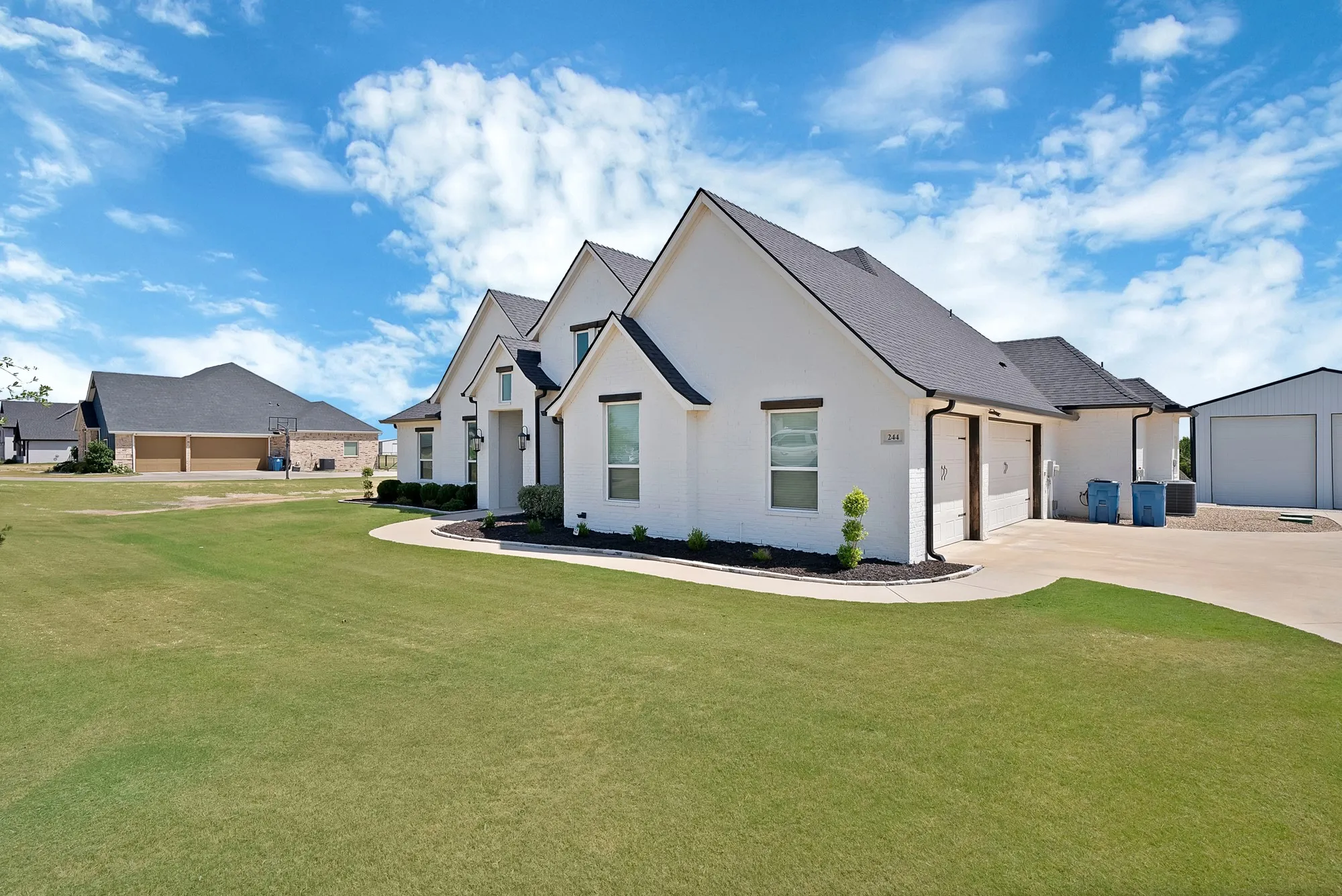 Single Family Residence For Sale in Parker County , 244 Harvard Lane, Springtown, Texas 76082, 4 Bedroom, 3 Bathroom, 3 Garage spaces, 2,500 Sqft, built in 2019, mls#21330757, Real Estate Agent in Springtown, Homes For Sale in Parker county, Homes For Sale in Springtown, Realtor in Springtown Texas, Real Estate Brokerage Independent Realty Texas, Luminita Cordes Realtor