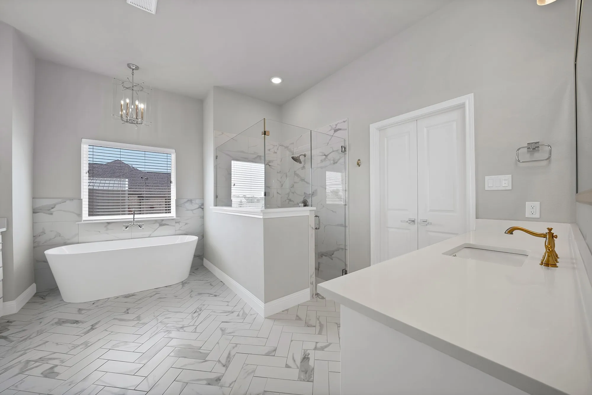 Single Family Residence For Sale in Parker County , 244 Harvard Lane, Springtown, Texas 76082, 4 Bedroom, 3 Bathroom, 3 Garage spaces, 2,500 Sqft, built in 2019, mls#21330757, Real Estate Agent in Springtown, Homes For Sale in Parker county, Homes For Sale in Springtown, Realtor in Springtown Texas, Real Estate Brokerage Independent Realty Texas, Luminita Cordes Realtor