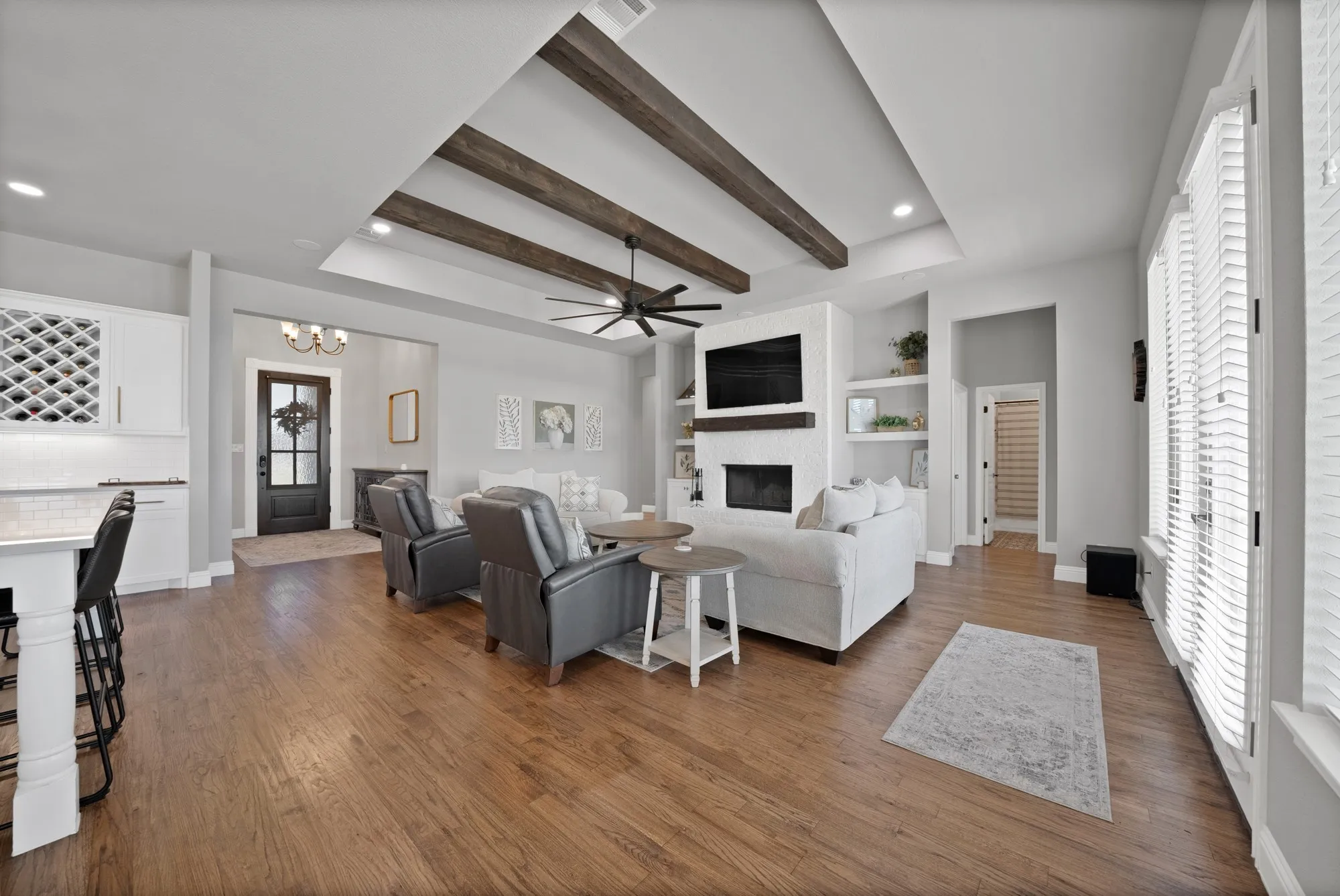 Single Family Residence For Sale in Parker County , 244 Harvard Lane, Springtown, Texas 76082, 4 Bedroom, 3 Bathroom, 3 Garage spaces, 2,500 Sqft, built in 2019, mls#21330757, Real Estate Agent in Springtown, Homes For Sale in Parker county, Homes For Sale in Springtown, Realtor in Springtown Texas, Real Estate Brokerage Independent Realty Texas, Luminita Cordes Realtor