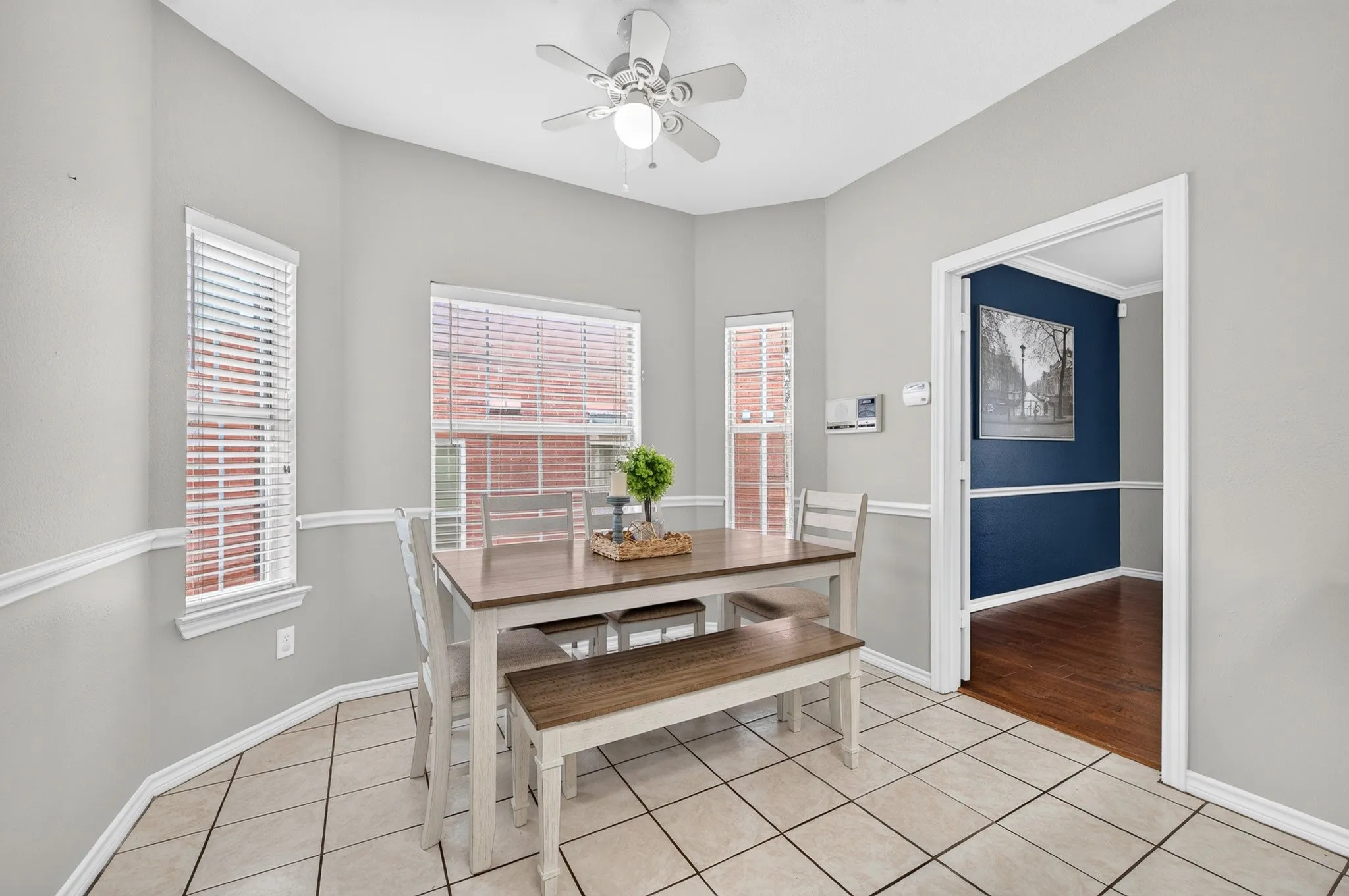 Single Family Residence For Sale in Dallas County , 2724 Winterlake Drive, Carrollton, Texas 75006, 4 Bedroom, 3 Bathroom, 2 Garage spaces, 2,195 Sqft, built in 1993, mls#21324914, Real Estate Agent in Carrollton, Homes For Sale in Dallas county, Homes For Sale in Carrollton, Realtor in Carrollton Texas, Real Estate Brokerage Independent Realty Texas, Luminita Cordes Realtor