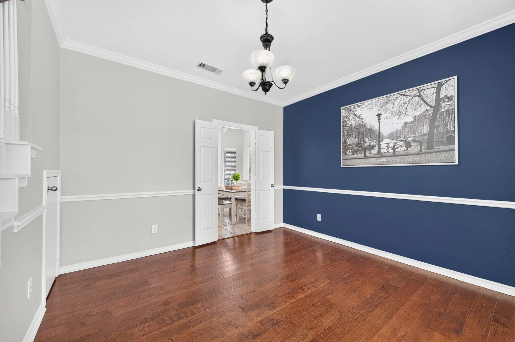 Single Family Residence For Sale in Dallas County , 2724 Winterlake Drive, Carrollton, Texas 75006, 4 Bedroom, 3 Bathroom, 2 Garage spaces, 2,195 Sqft, built in 1993, mls#21324914, Real Estate Agent in Carrollton, Homes For Sale in Dallas county, Homes For Sale in Carrollton, Realtor in Carrollton Texas, Real Estate Brokerage Independent Realty Texas, Luminita Cordes Realtor