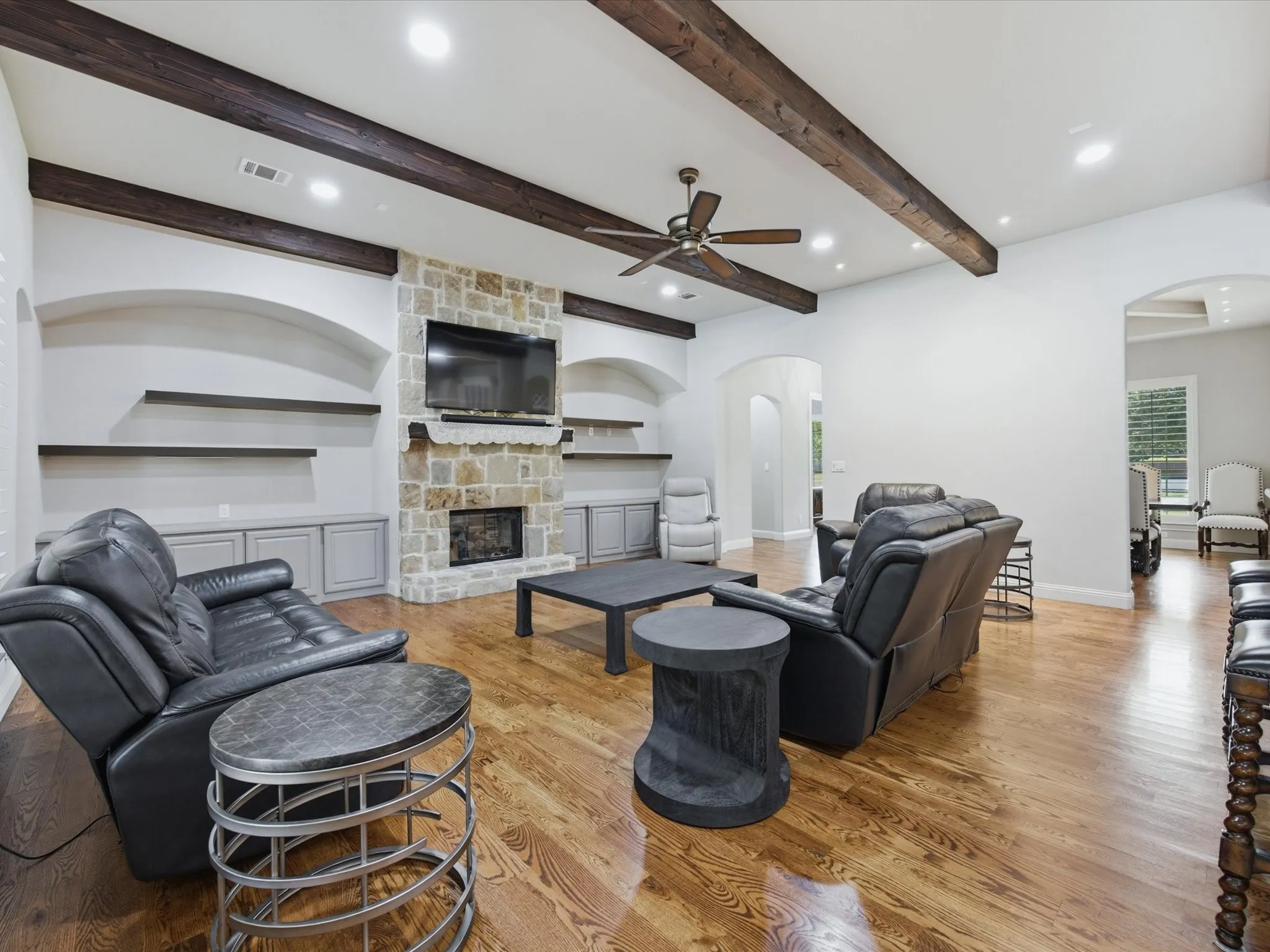 Single Family Residence For Sale in Wise County , 1508 Hidden Springs Road, Decatur, Texas 76234, 3 Bedroom, 3 Bathroom, 3 Garage spaces, 3,505 Sqft, built in 2015, mls#21329633, Real Estate Agent in Decatur, Homes For Sale in Wise county, Homes For Sale in Decatur, Realtor in Decatur Texas, Real Estate Brokerage Independent Realty Texas, Luminita Cordes Realtor