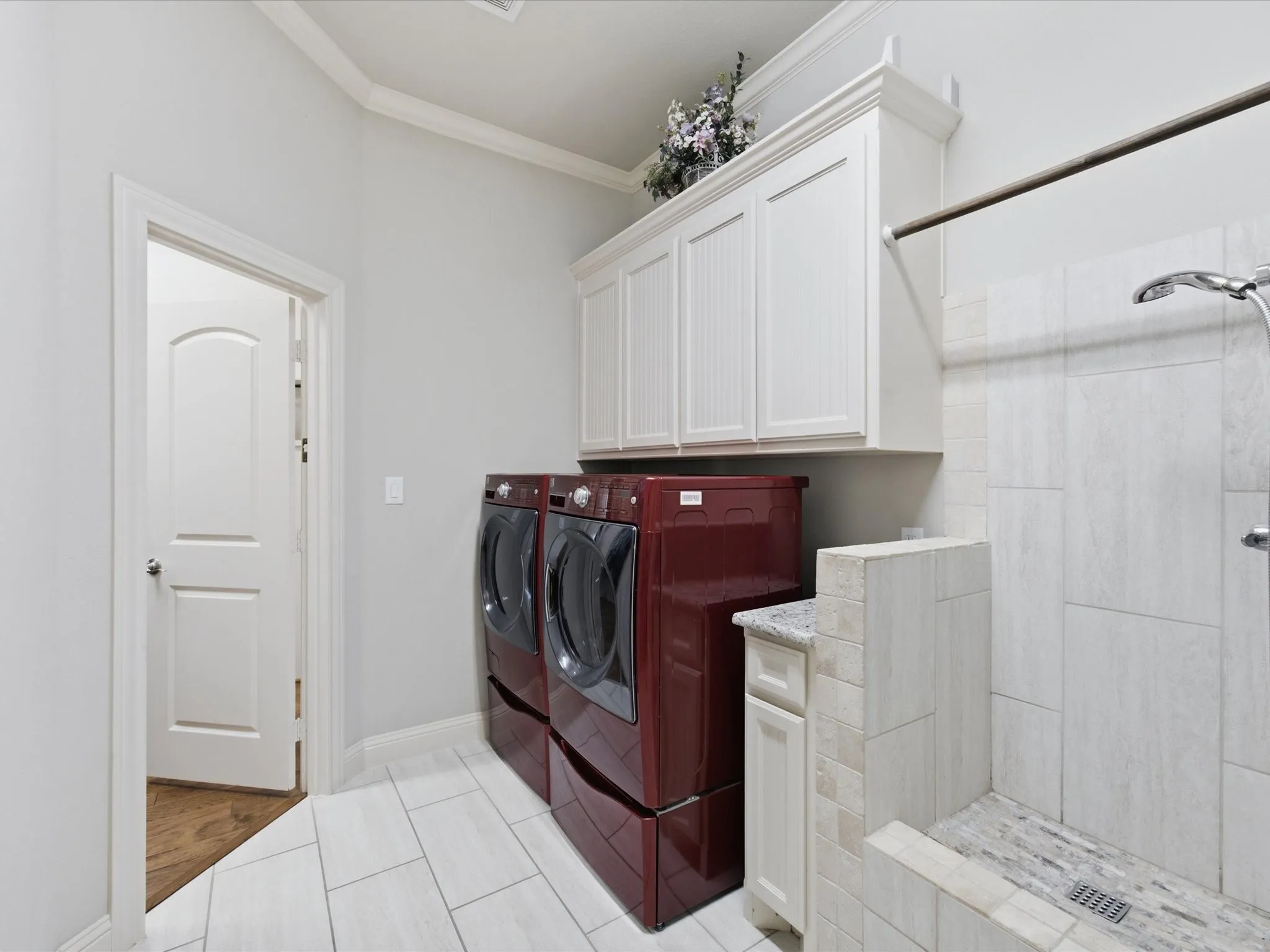 Single Family Residence For Sale in Wise County , 1508 Hidden Springs Road, Decatur, Texas 76234, 3 Bedroom, 3 Bathroom, 3 Garage spaces, 3,505 Sqft, built in 2015, mls#21329633, Real Estate Agent in Decatur, Homes For Sale in Wise county, Homes For Sale in Decatur, Realtor in Decatur Texas, Real Estate Brokerage Independent Realty Texas, Luminita Cordes Realtor