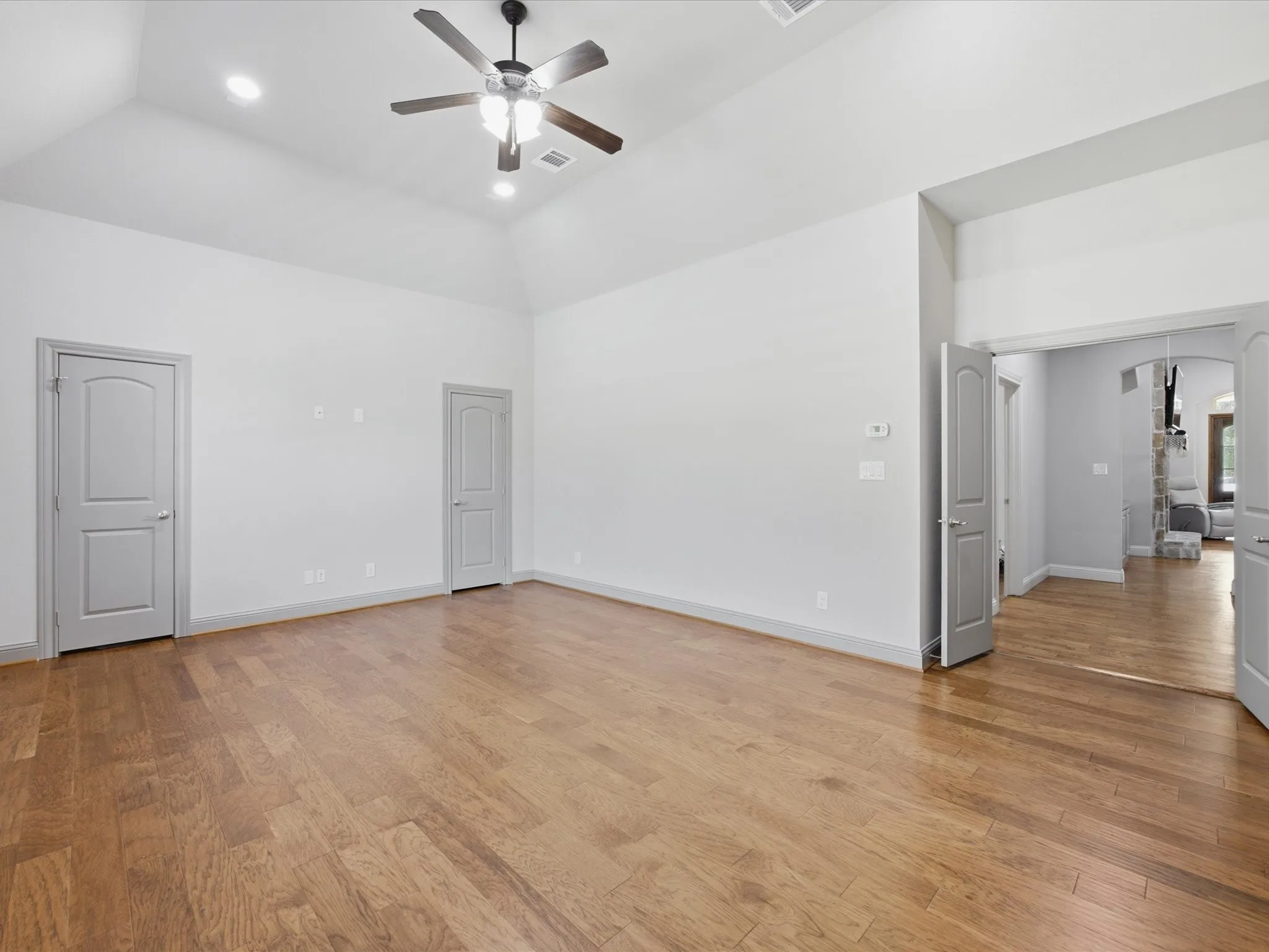 Single Family Residence For Sale in Wise County , 1508 Hidden Springs Road, Decatur, Texas 76234, 3 Bedroom, 3 Bathroom, 3 Garage spaces, 3,505 Sqft, built in 2015, mls#21329633, Real Estate Agent in Decatur, Homes For Sale in Wise county, Homes For Sale in Decatur, Realtor in Decatur Texas, Real Estate Brokerage Independent Realty Texas, Luminita Cordes Realtor