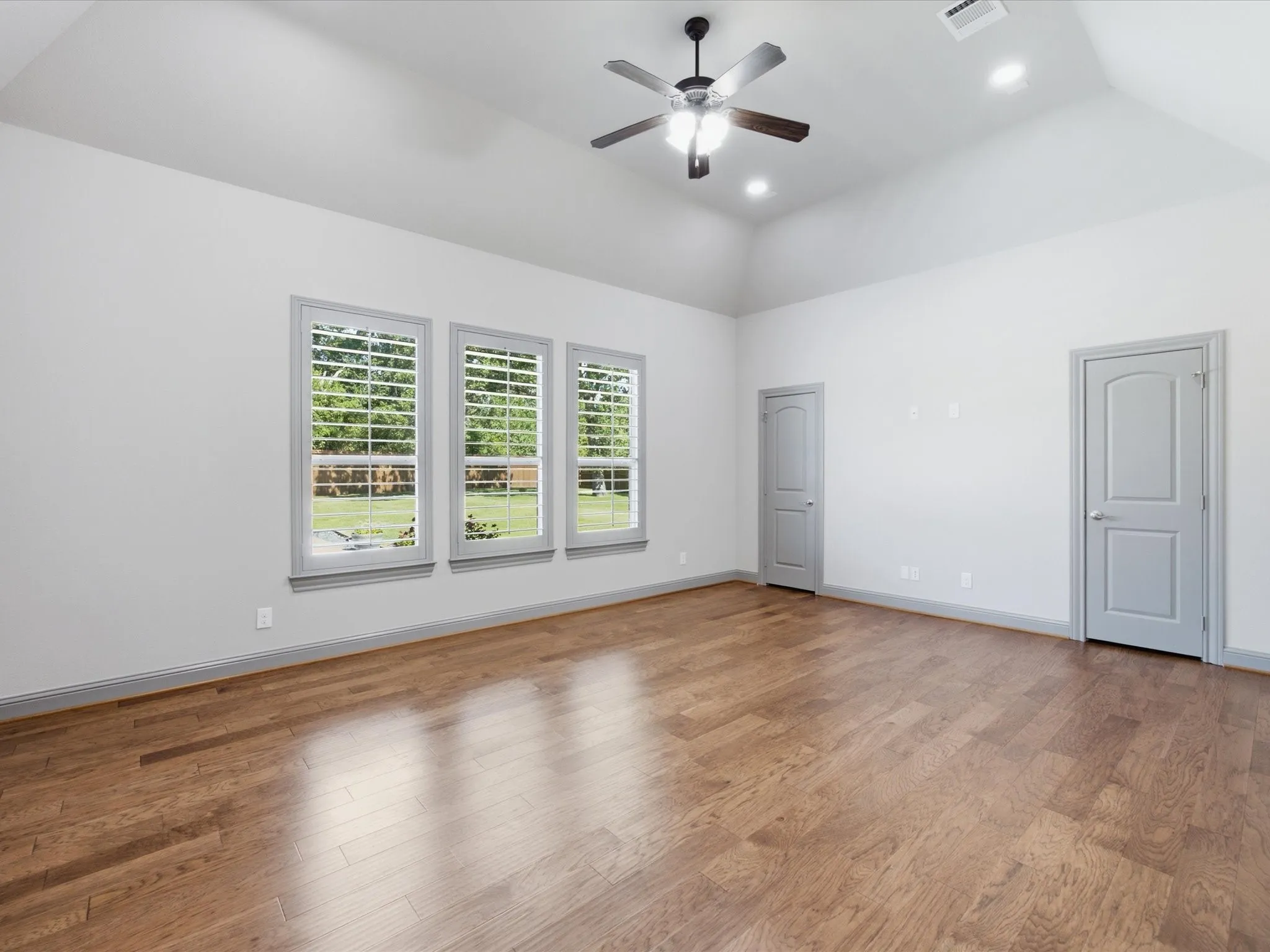 Single Family Residence For Sale in Wise County , 1508 Hidden Springs Road, Decatur, Texas 76234, 3 Bedroom, 3 Bathroom, 3 Garage spaces, 3,505 Sqft, built in 2015, mls#21329633, Real Estate Agent in Decatur, Homes For Sale in Wise county, Homes For Sale in Decatur, Realtor in Decatur Texas, Real Estate Brokerage Independent Realty Texas, Luminita Cordes Realtor