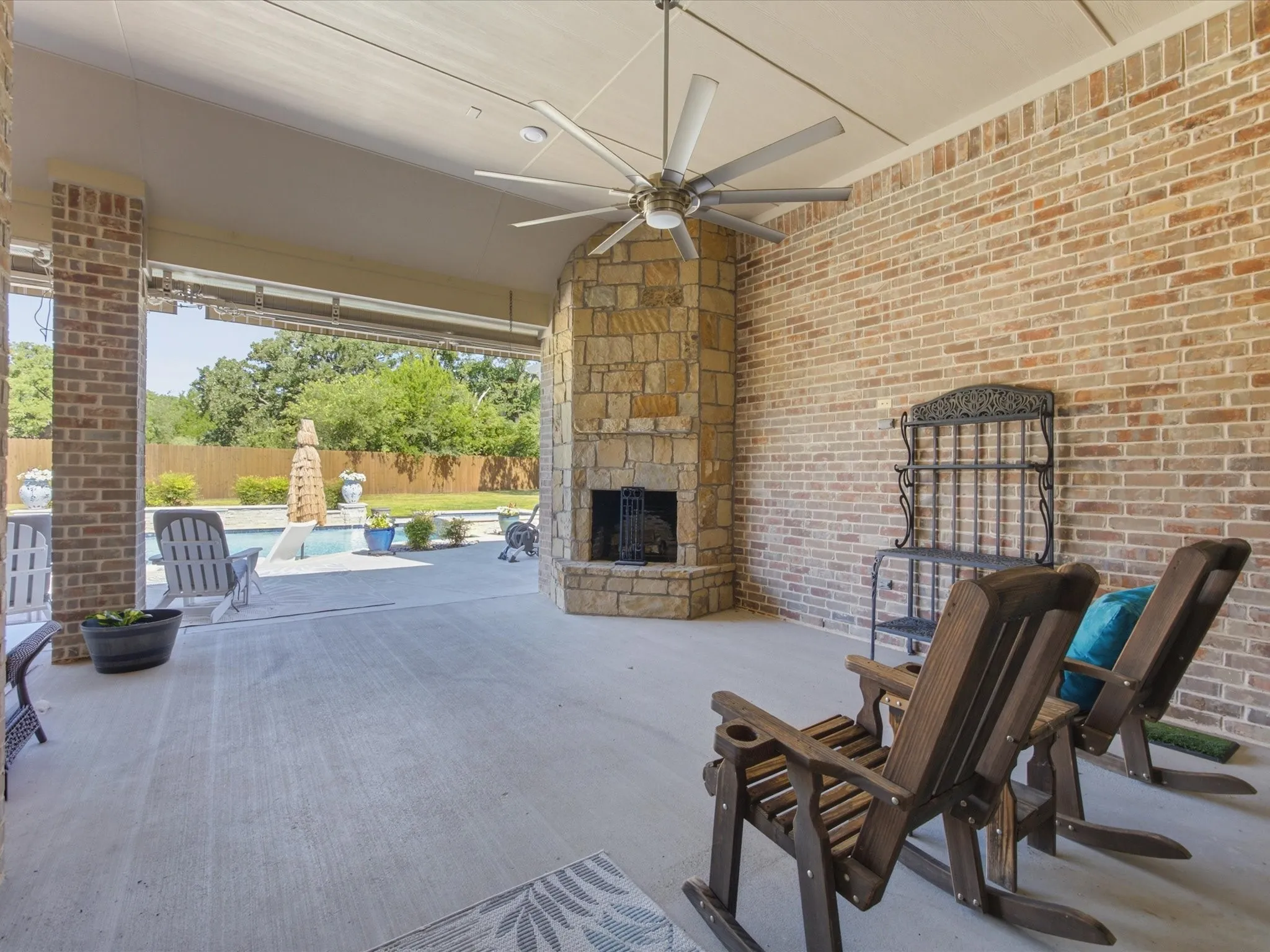 Single Family Residence For Sale in Wise County , 1508 Hidden Springs Road, Decatur, Texas 76234, 3 Bedroom, 3 Bathroom, 3 Garage spaces, 3,505 Sqft, built in 2015, mls#21329633, Real Estate Agent in Decatur, Homes For Sale in Wise county, Homes For Sale in Decatur, Realtor in Decatur Texas, Real Estate Brokerage Independent Realty Texas, Luminita Cordes Realtor