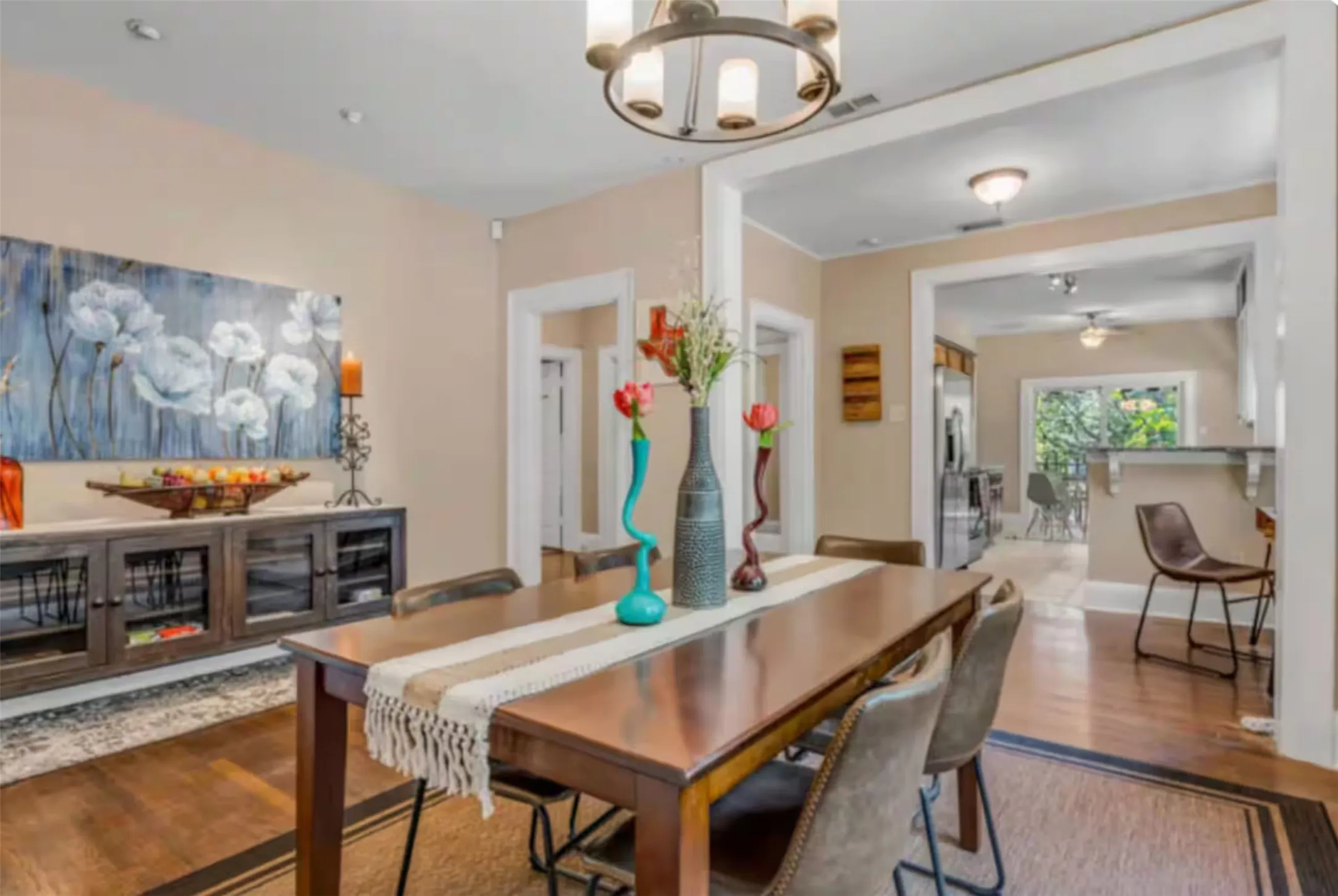 Single Family Residence For Rent in Dallas County , 4303 Vandelia Street, Dallas, Texas 75219, 3 Bedroom, 2 Bathroom, 2 Garage spaces, 1,864 Sqft, built in 1924, mls#21330532, Real Estate Agent in Dallas, Homes For Rent in Dallas county, Homes For Rent in Dallas, Realtor in Dallas Texas, Real Estate Brokerage Independent Realty Texas, Luminita Cordes Realtor