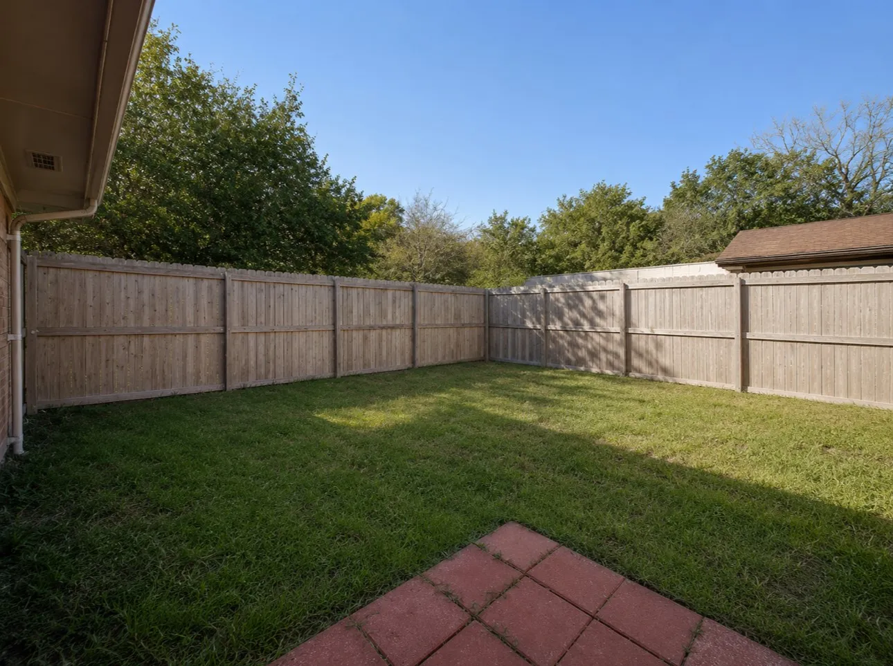 Duplex For Rent in Dallas County , 5512 Alexander Street, Sachse, Texas 75048, 2 Bedroom, 1 Bathroom, Garage spaces, 791 Sqft, built in 1980, mls#21330768, Real Estate Agent in Sachse, Homes For Rent in Dallas county, Homes For Rent in Sachse, Realtor in Sachse Texas, Real Estate Brokerage Independent Realty Texas, Luminita Cordes Realtor